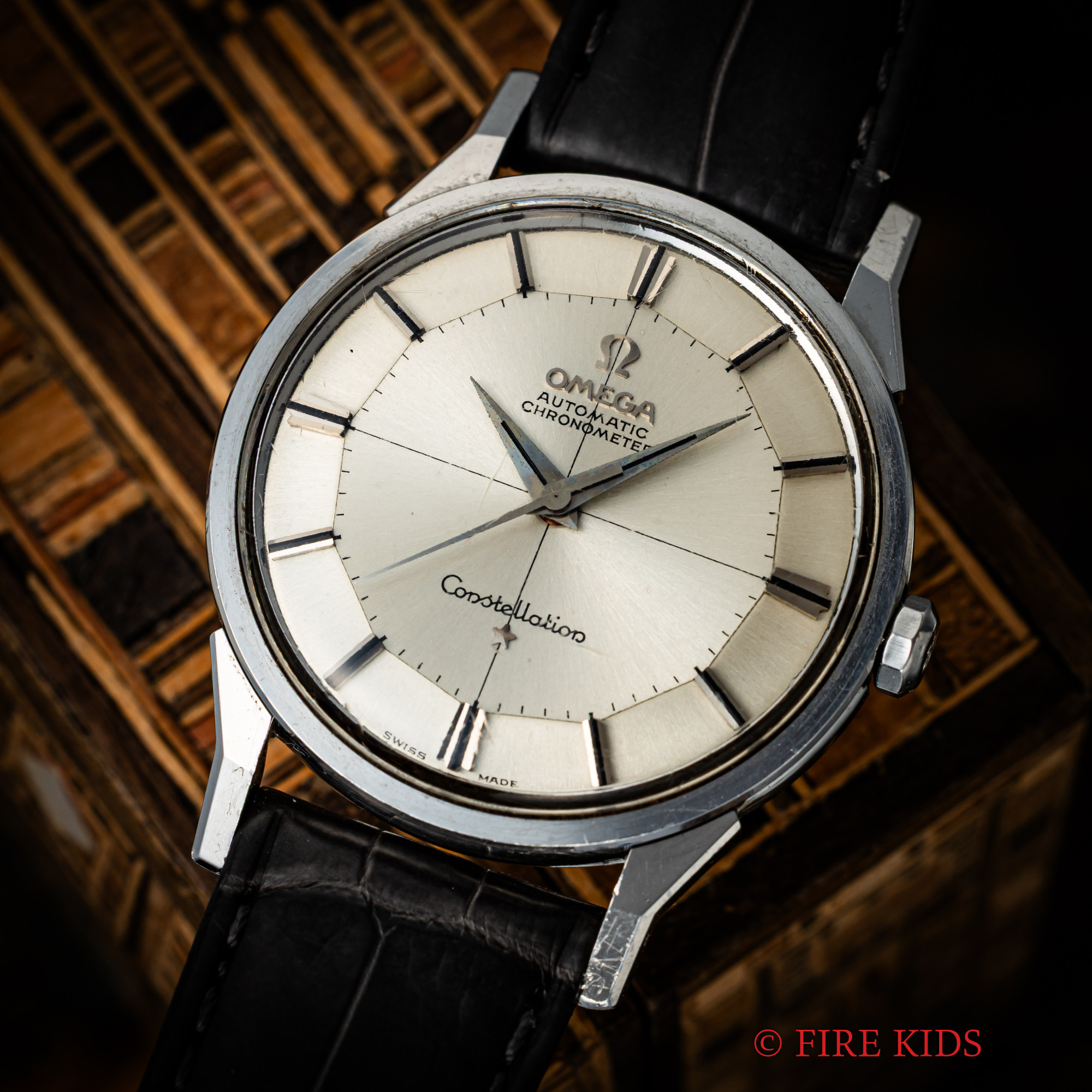 オメガ コンステレーション 1961年製 12角パイパンダイヤル ノンデイト自動巻クロノメーター Cal.551