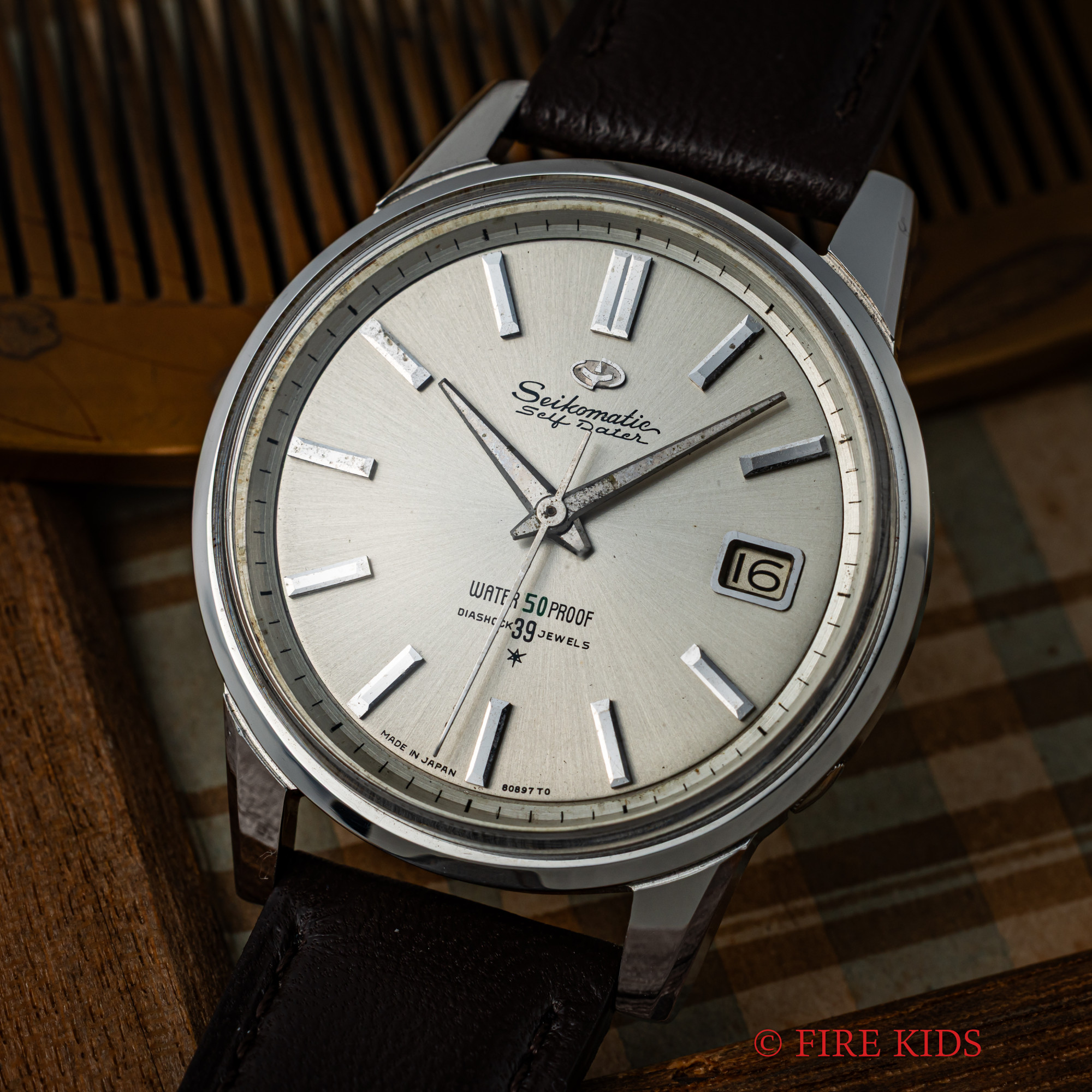 セイコーマチック セルフデーター 1963年製 Ref.J13085 39石自動巻 イルカマーク