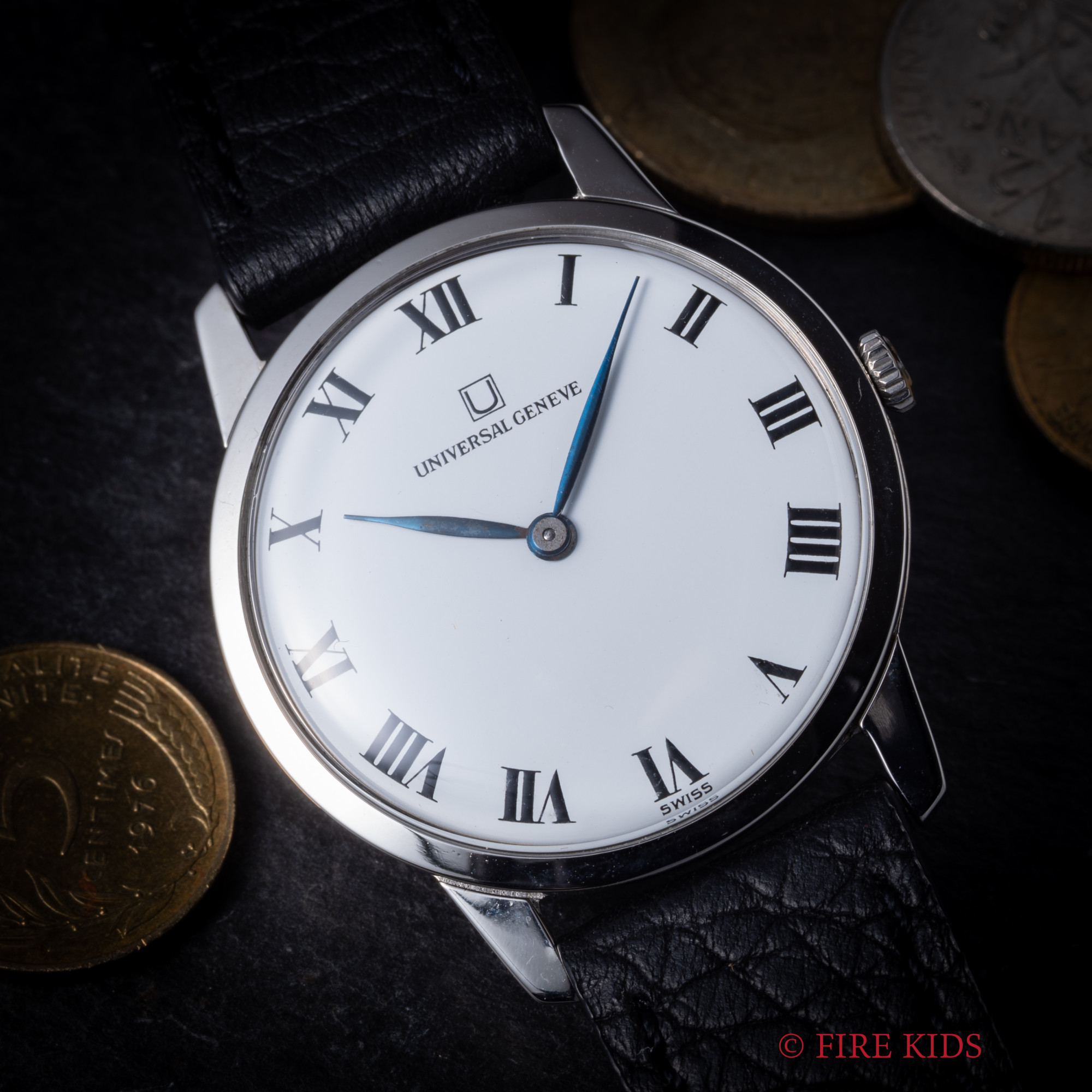 ユニバーサル・ジュネーブ アルテッセ 1970年代製 ホワイトローマンダイヤル 手巻 Cal.42