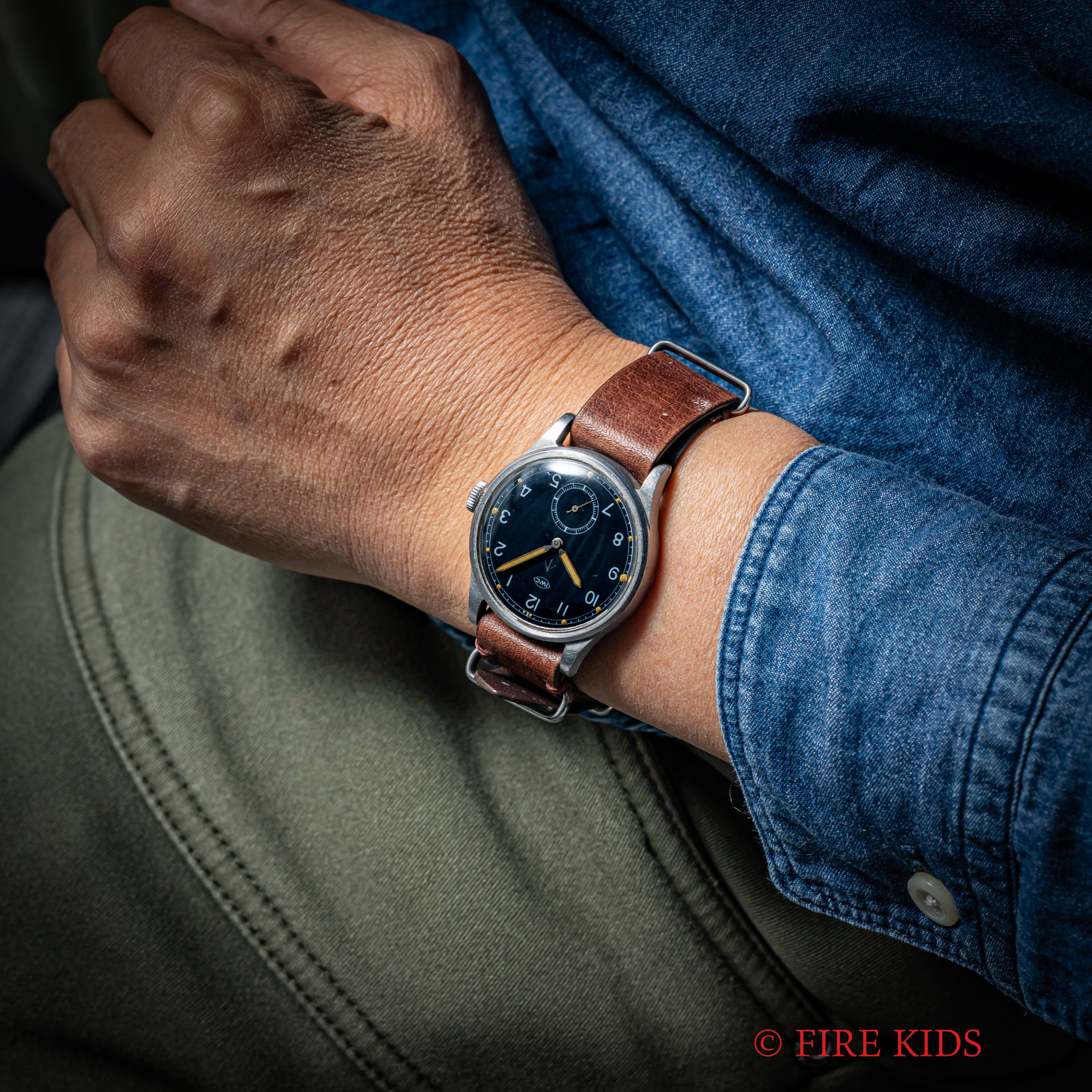 ミリタリーウォッチのケースサイズとベルト