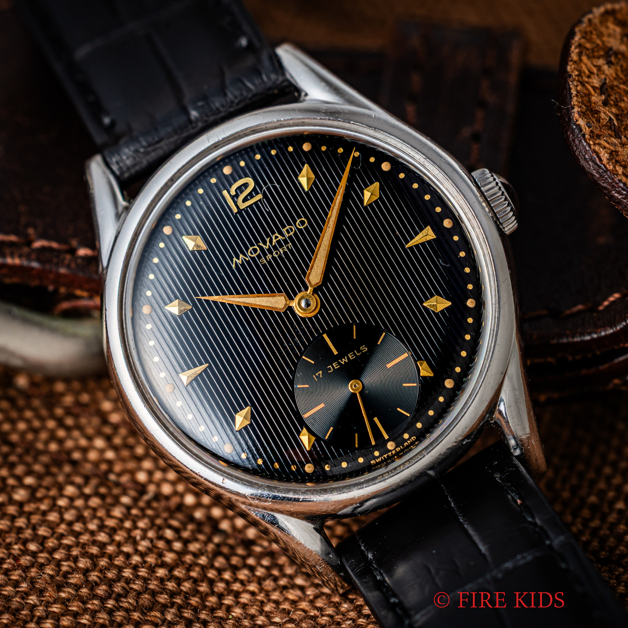 モバード　スポーツ　タペストリー　ブラックミラー文字盤 1950年代製