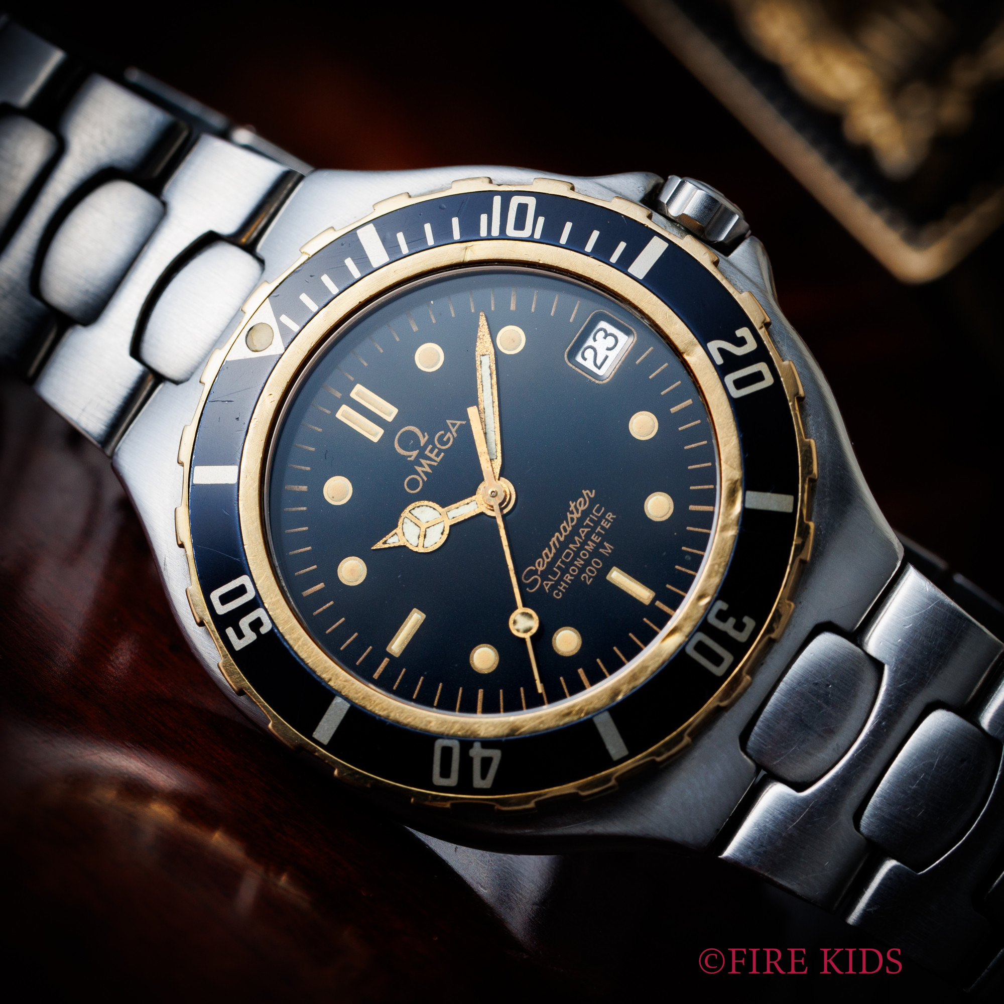 オメガ シーマスター 1988年製 プレボンド ミッドサイズ コンビ クロノメーター自動巻 Cal.1111