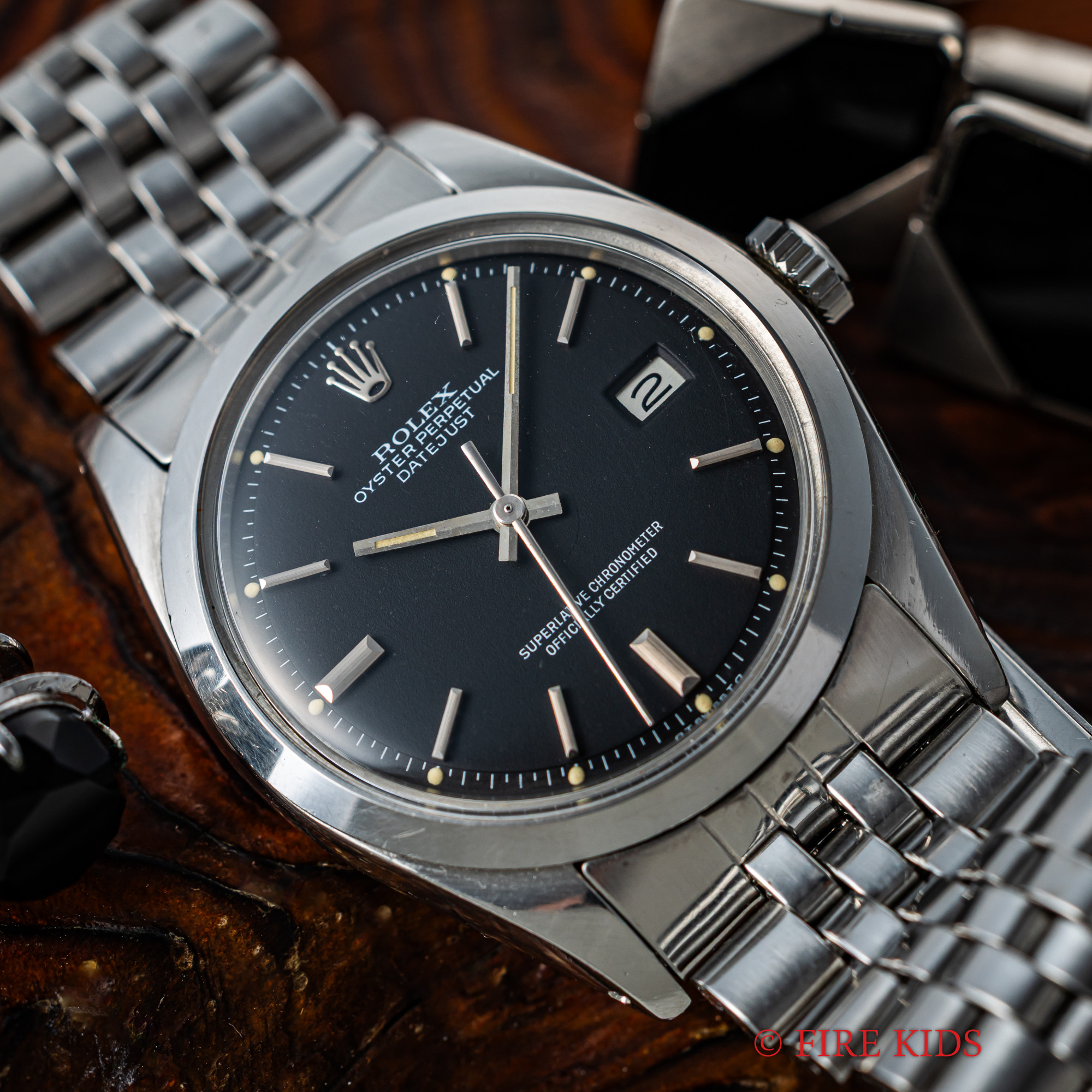 ロレックス デイトジャスト マットブラックダイヤル Ref.1600 スムースベゼル 1973年製 純正ジュビリーブレス