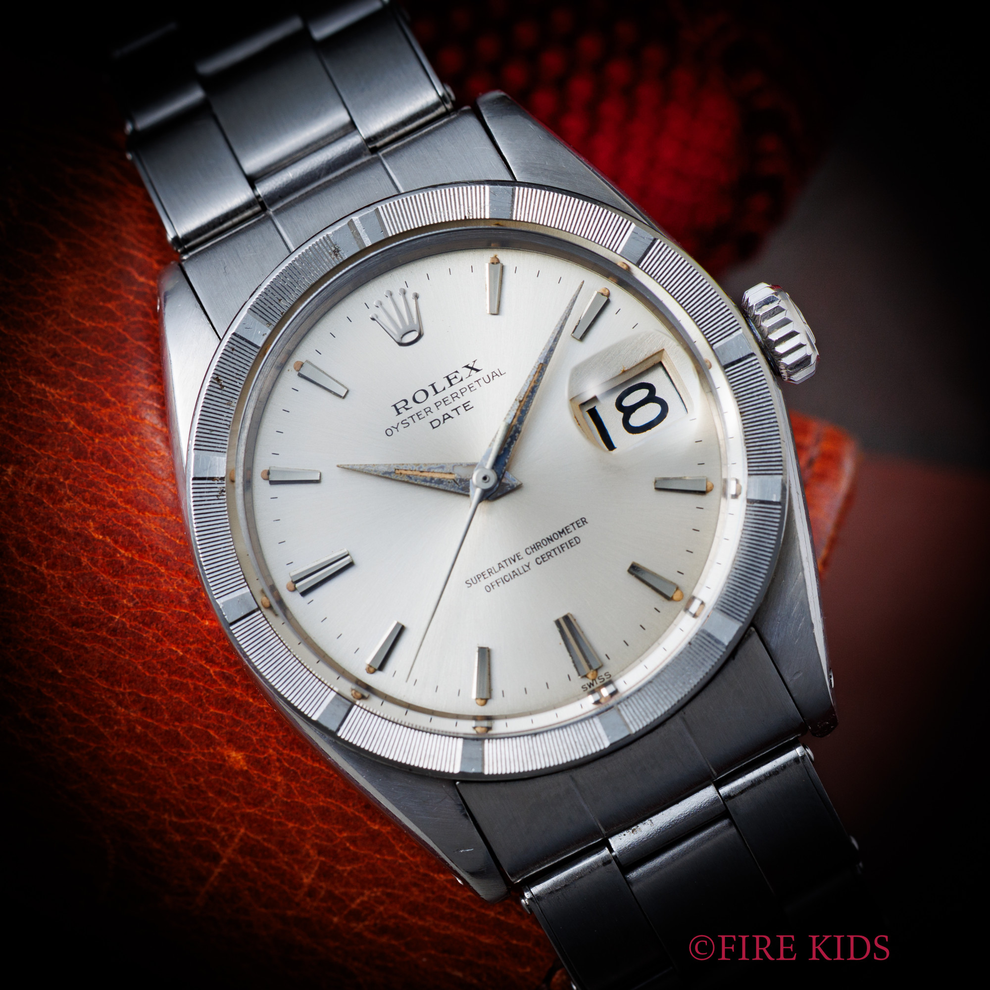 ロレックス オイスターパーペチュアルデイト Ref.1501 エンジンターンドベゼル 1963年製 ドーフィンハンド 純正リベットブレス