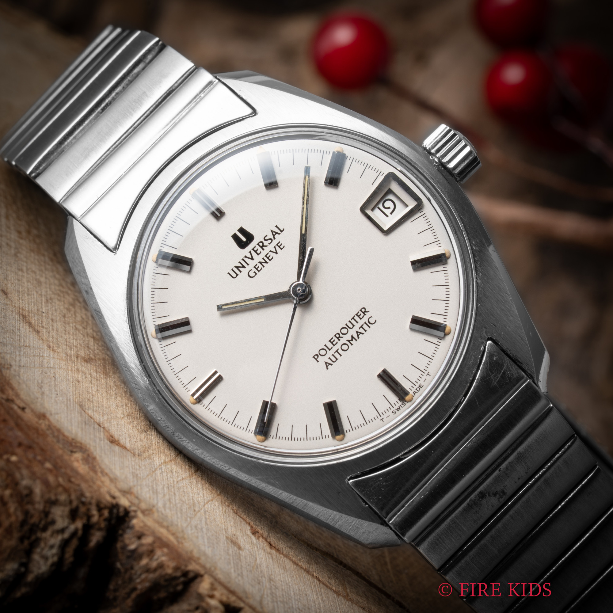 ユニバーサル・ジュネーブ UNIVERSAL GENÈVE ポールルーター 1967年製 マイクロローター Ref.869119 自動巻き Cal.1-69 純正ステンブレス