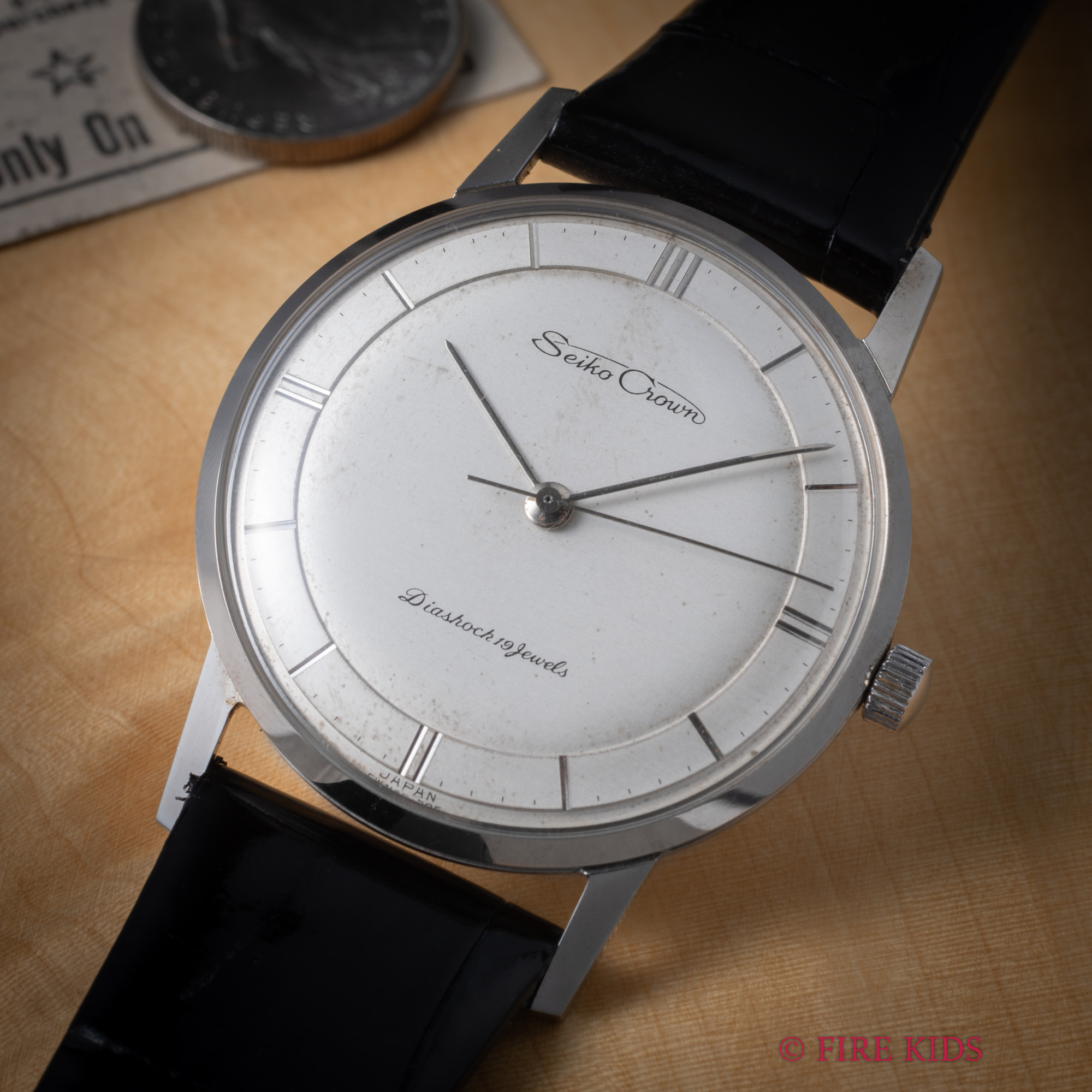 セイコー クラウン セクターダイヤル 未使用品 純正革ベルト、尾錠、タグ付き