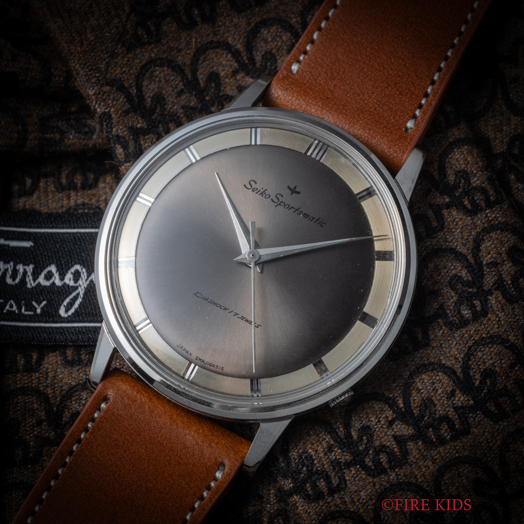 セイコー 1964年製 スポーツマチック 蛇の目ダイヤル 未使用美品 自動巻 オリジナル革ベルト