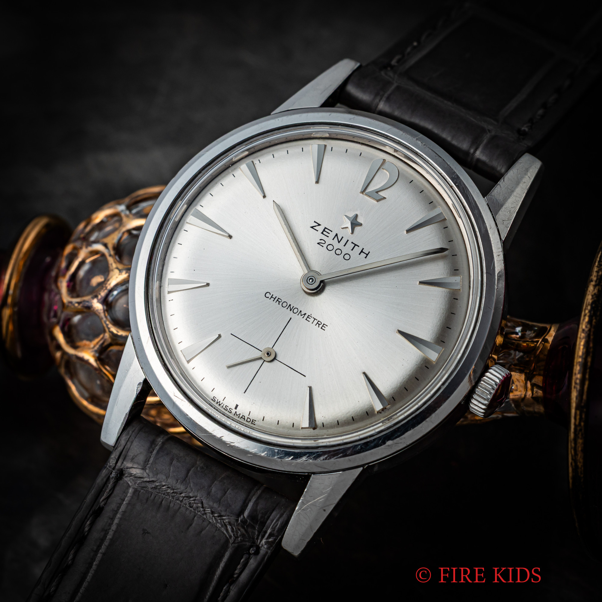 ゼニス 2000 クロノメーター  1960年代 Cal.135 手巻き  2000系 スクリューバック クロノメーター表記 後期型