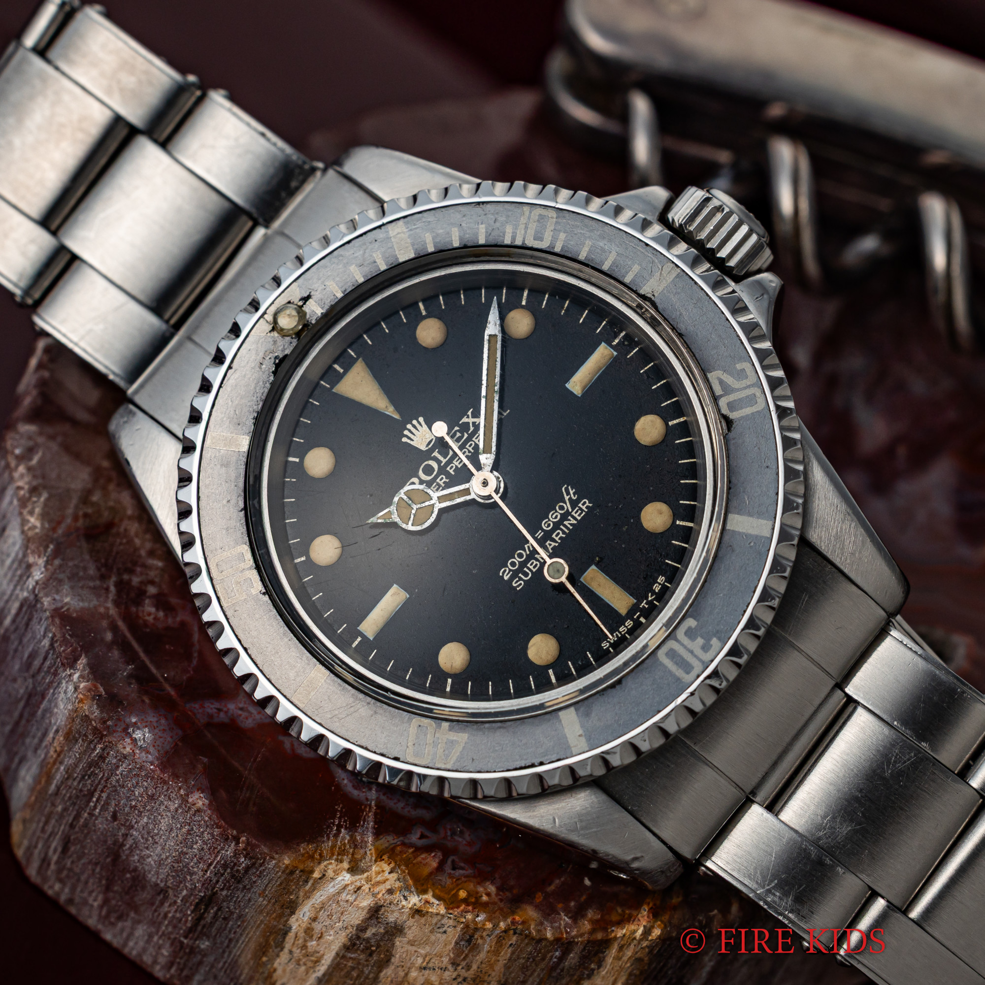 ロレックス サブマリーナ― 1966年製 Ref.5513 ミラーダイヤル 自動巻 純正リベットブレス