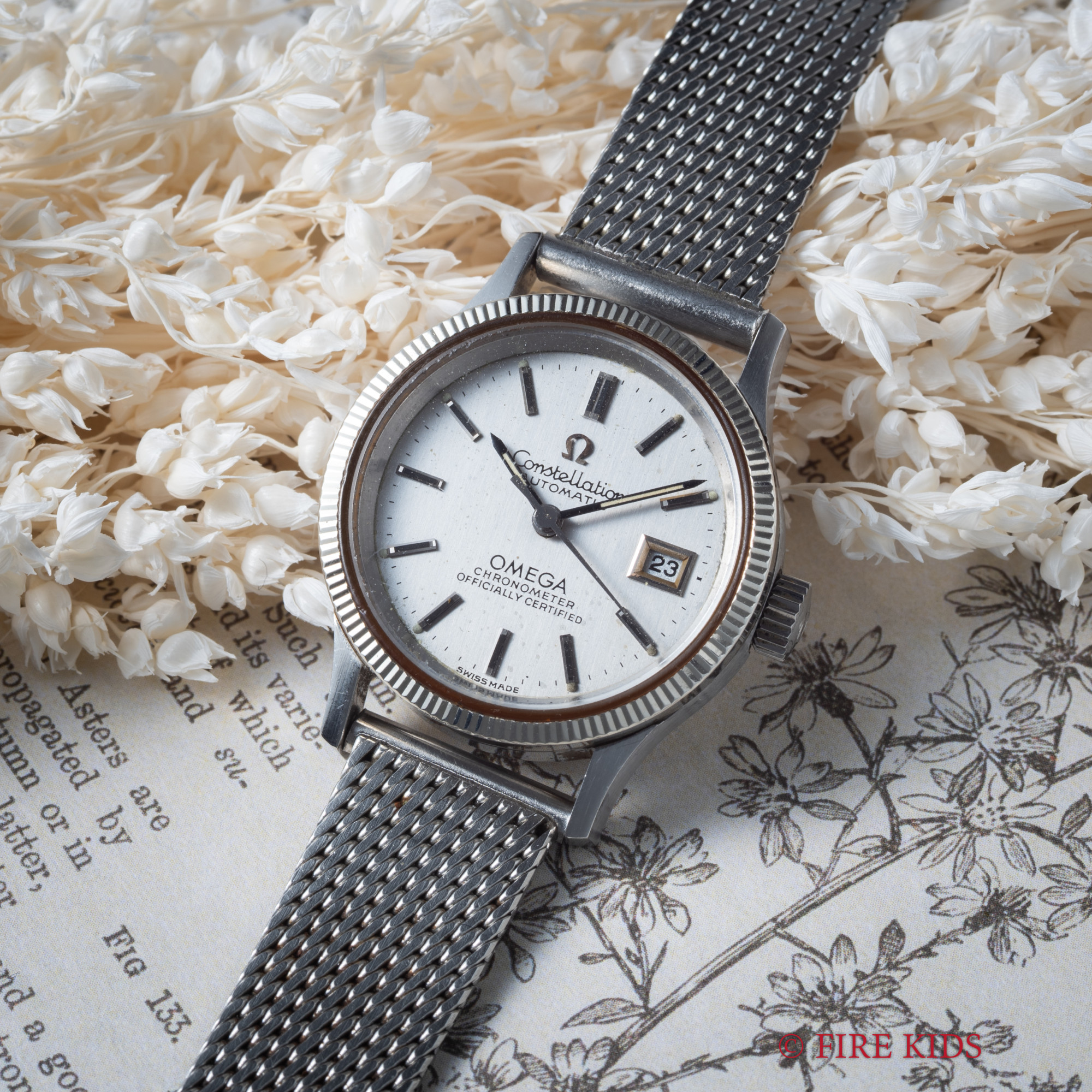 オメガ レディース コンステレーション 1972年製 WGベゼル 自動巻クロノメーター 純正ステンレスブレス