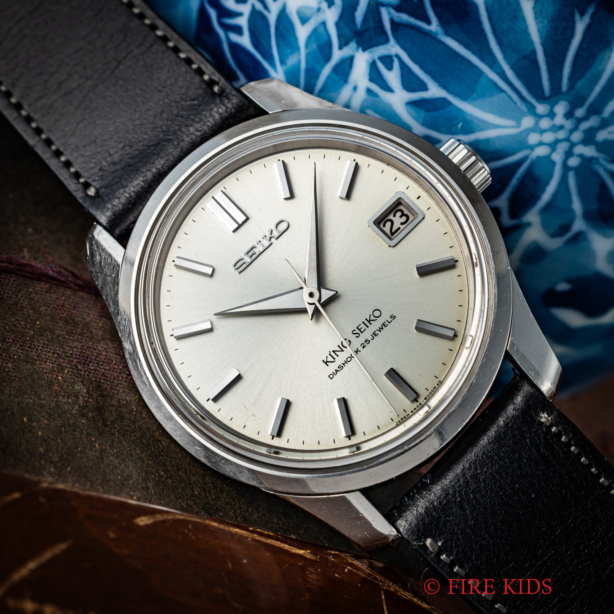 キングセイコー 44KS デイト 1965年製（昭和40年製） 手巻き 盾メダリオン