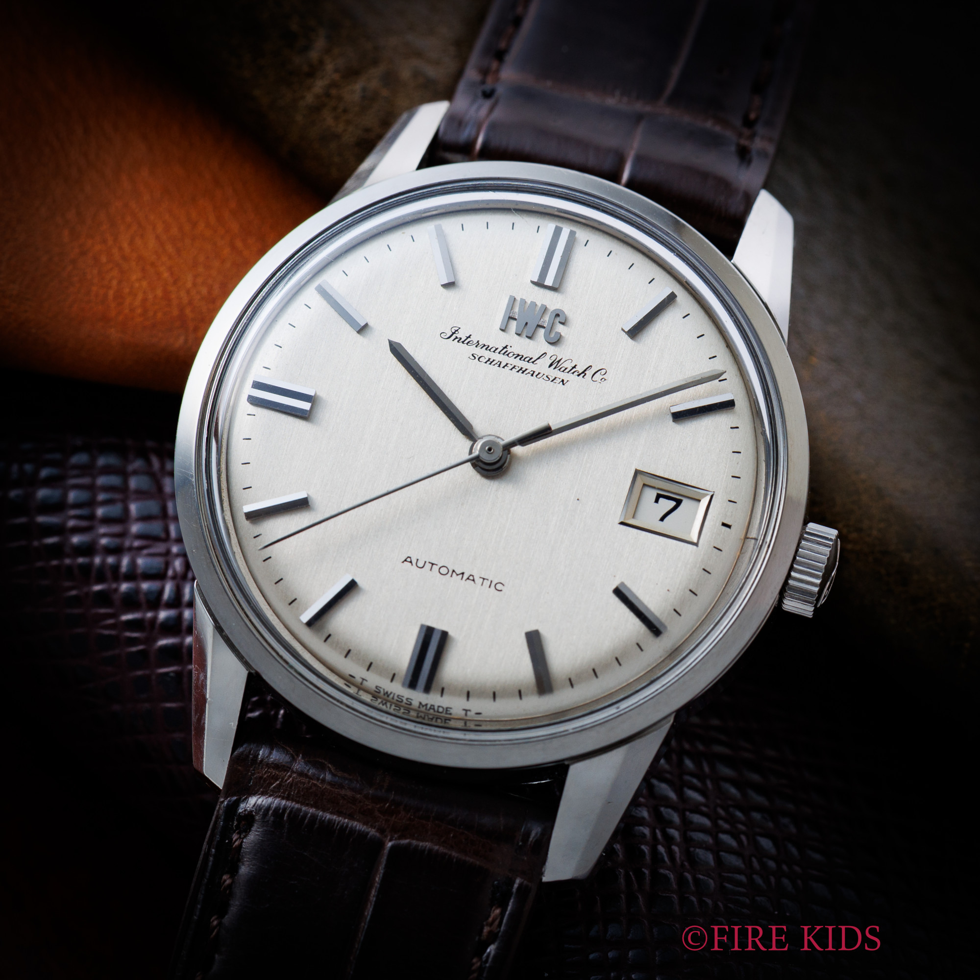 IWC ラウンドケース 1971年製 Ref.R810A ペラトン式自動巻 Cal.8541B