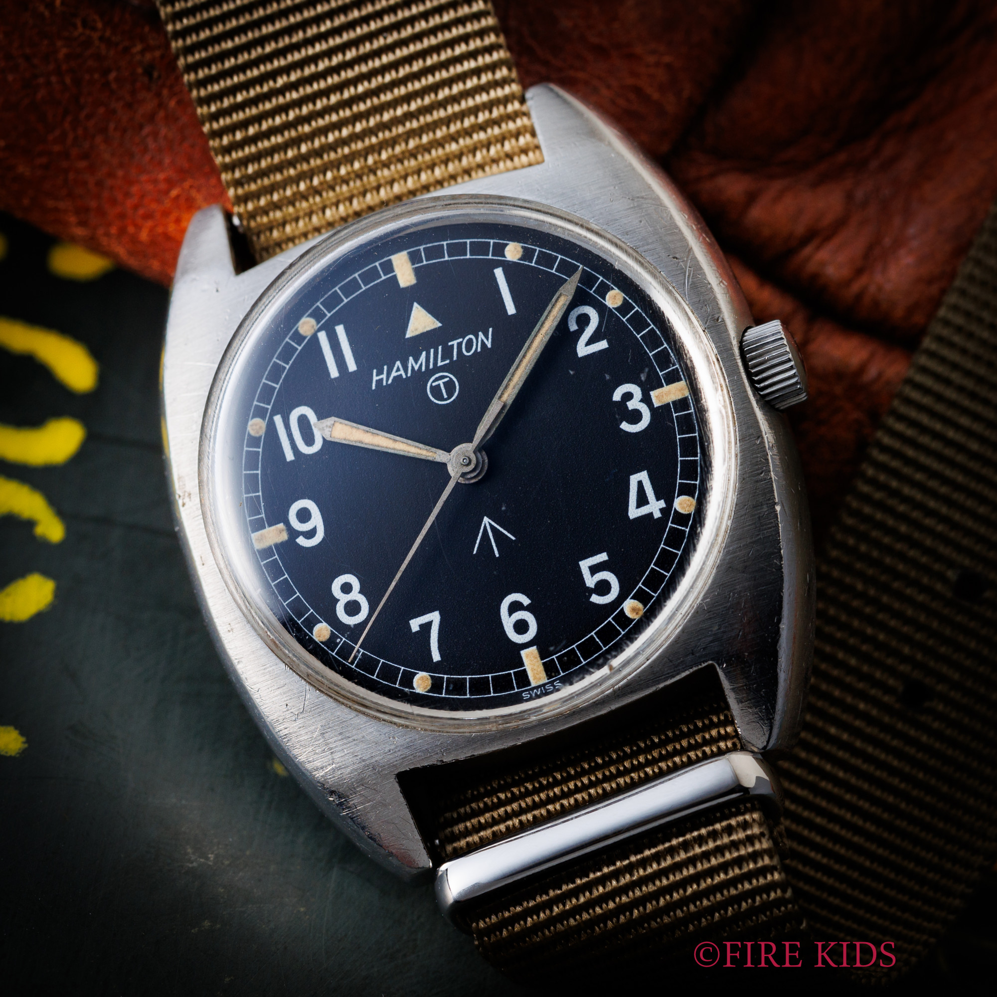 ハミルトン イギリス陸軍軍用時計 1975年製 W10-6645-99 手巻 ブロードアロー