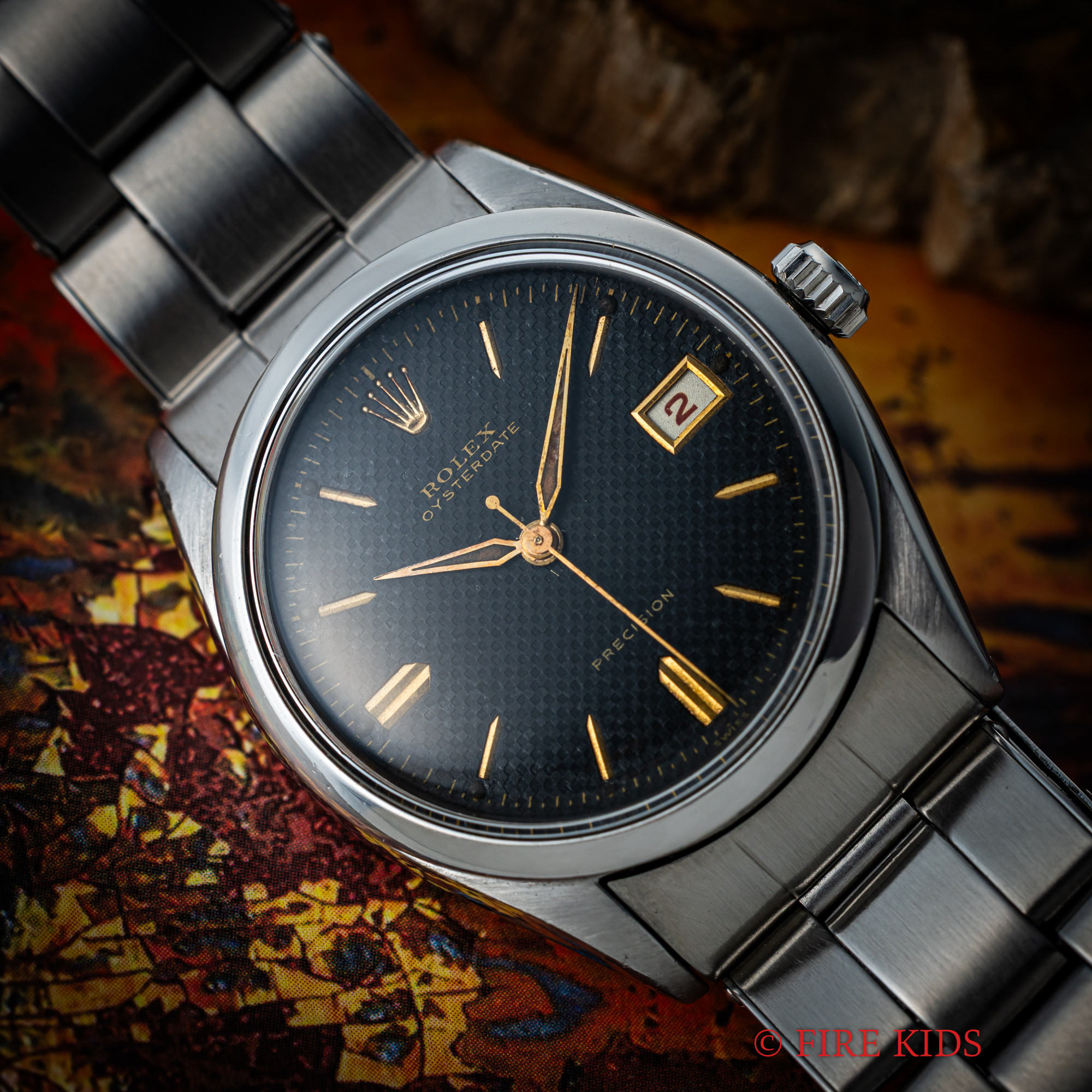 ロレックス オイスターデイト 1953年製 ブラックハニカムダイヤル 赤黒カレンダー Ref.6294 手巻 純正リベットブレス