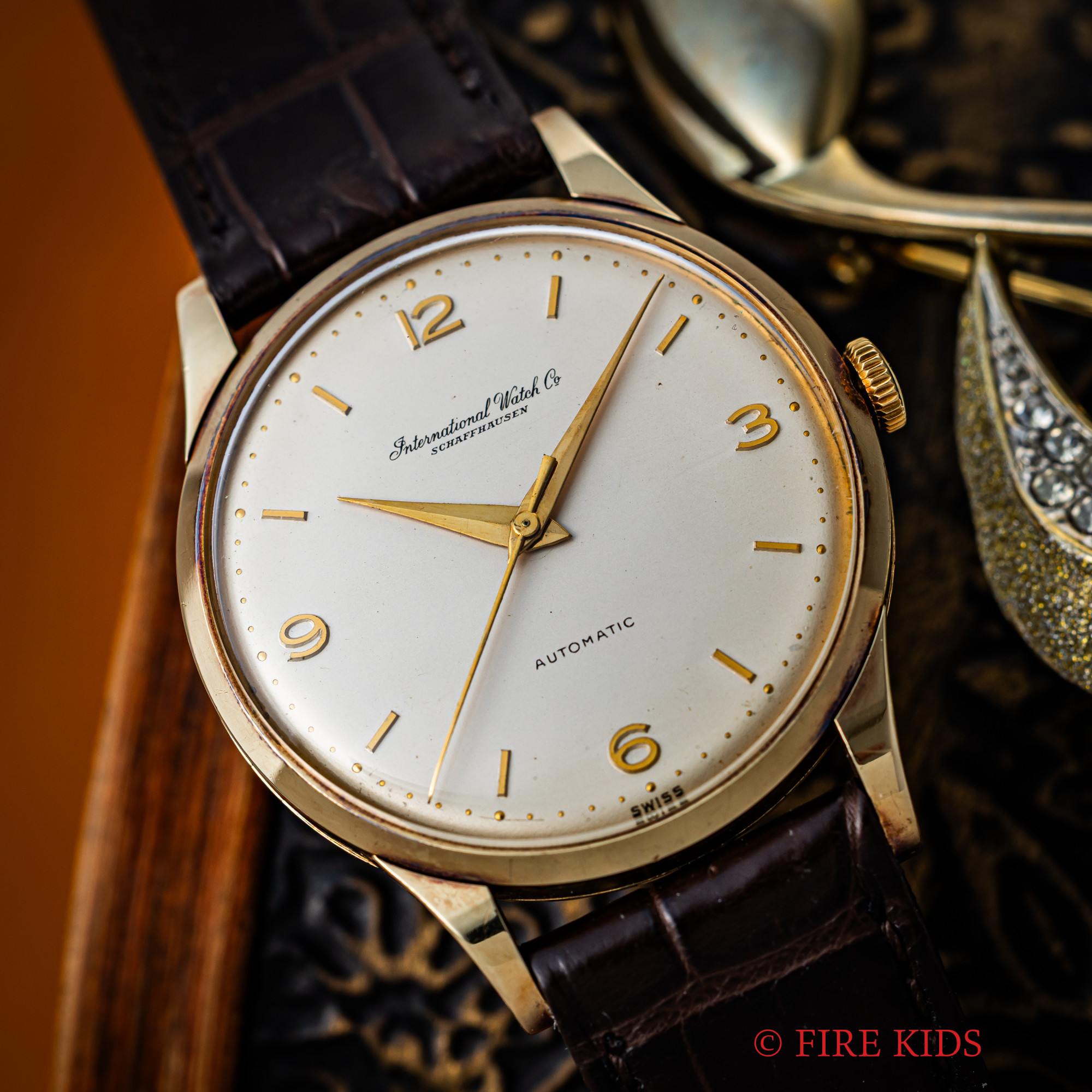 IWC ラウンドケース 14金無垢 自動巻き 1961年製 Cal.853