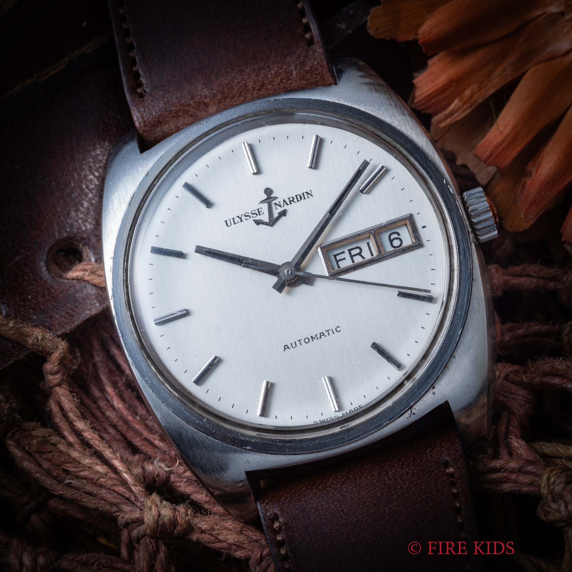 ユリスナルダン クッションケース 自動巻き デイデイト 1960年代製