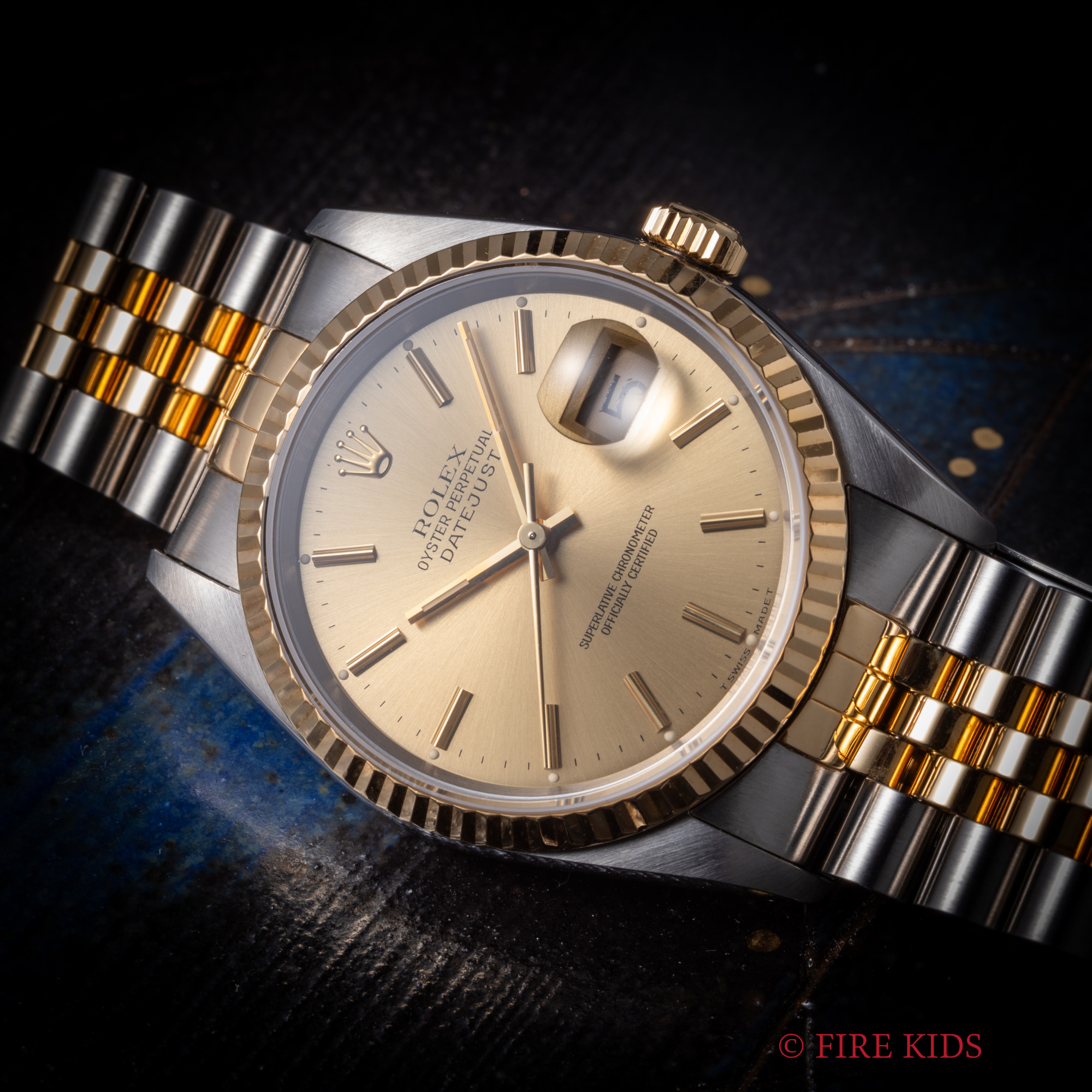 ロレックス デイトジャスト 1992年製 Ref.16233 自動巻クロノメーター オールトリチウム 箱、ギャラ、冊子付