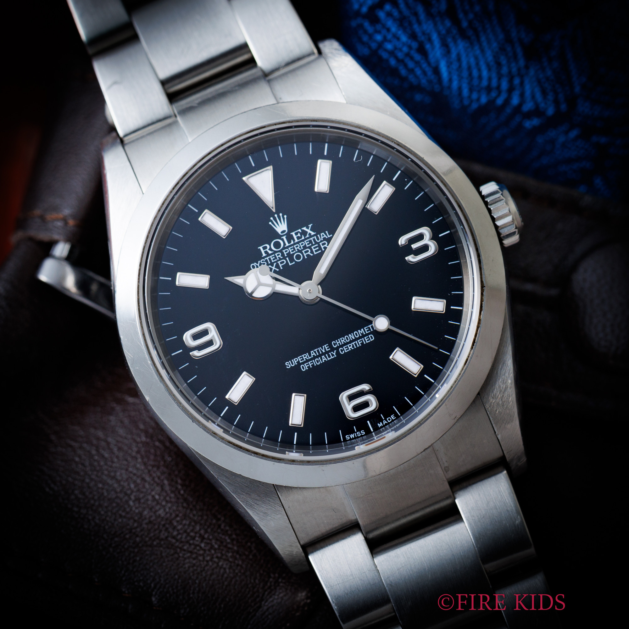 ロレックス エクスプローラー 2002年製 Ref.114270 自動巻クロノメーター 箱、ギャラ、冊子付き