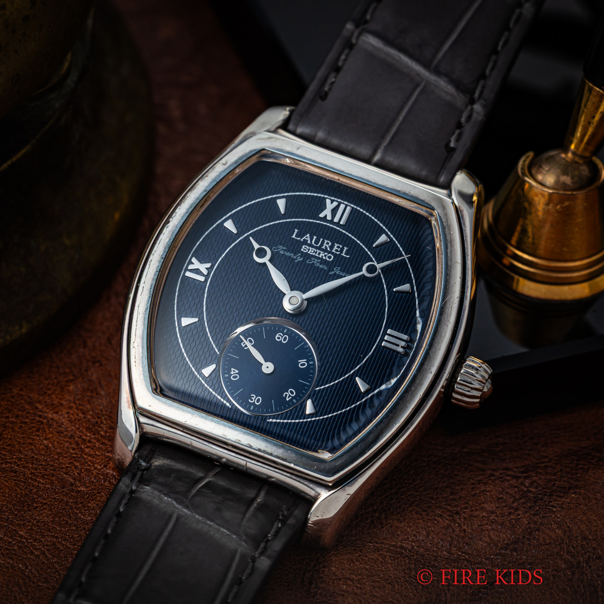 セイコー 1995年製 ローレル 銀無垢ケース Ref.4S28-5010 手巻き