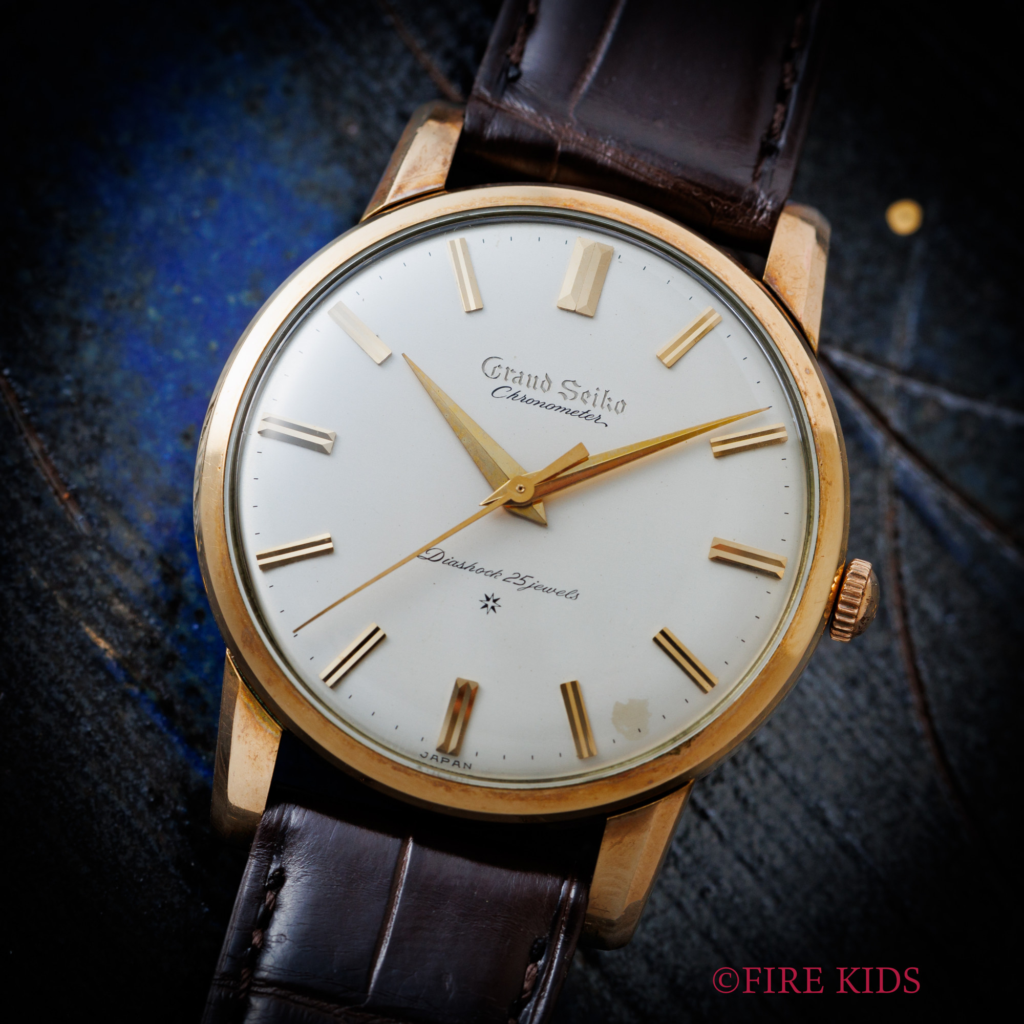 グランドセイコー ファーストモデル 1960年製（昭和35年製） Ref.J14070 彫文字盤 裏シール残り