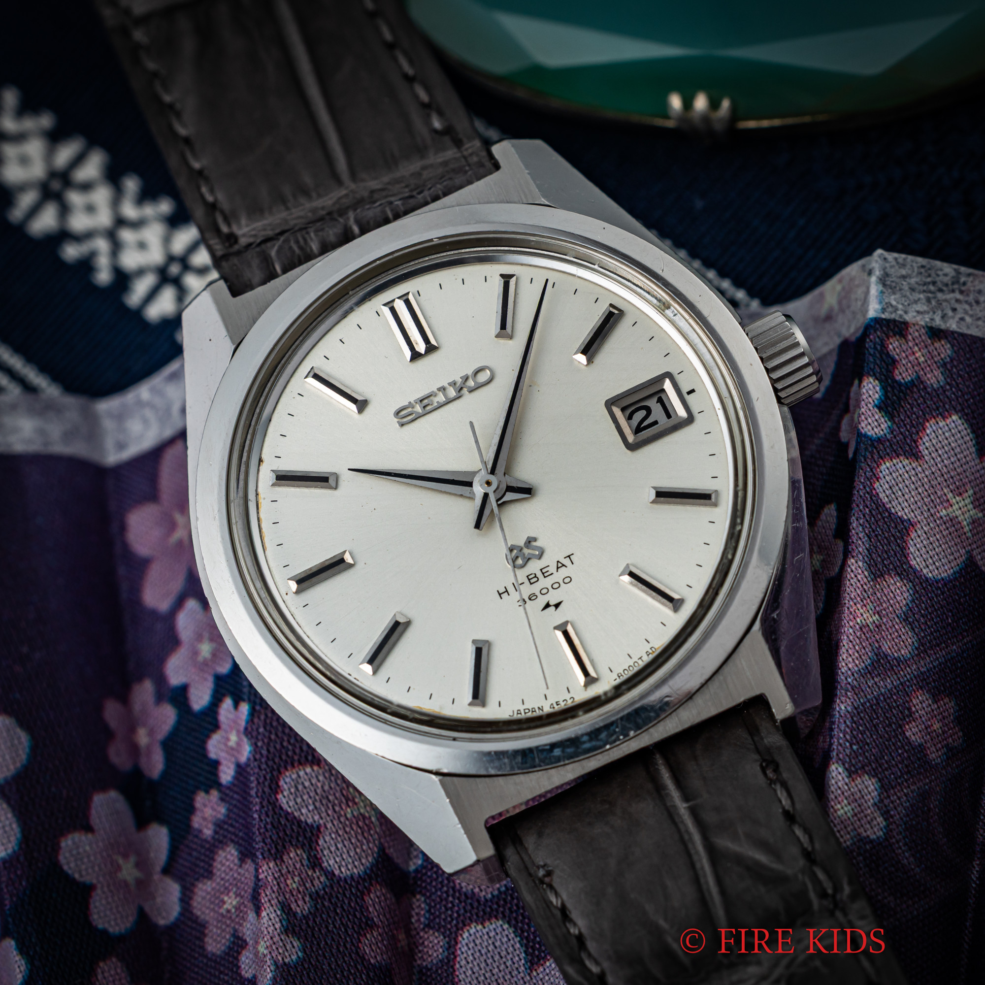 グランドセイコー ハイビート 1968年製 10振動手巻 45GS Ref.4522-8000