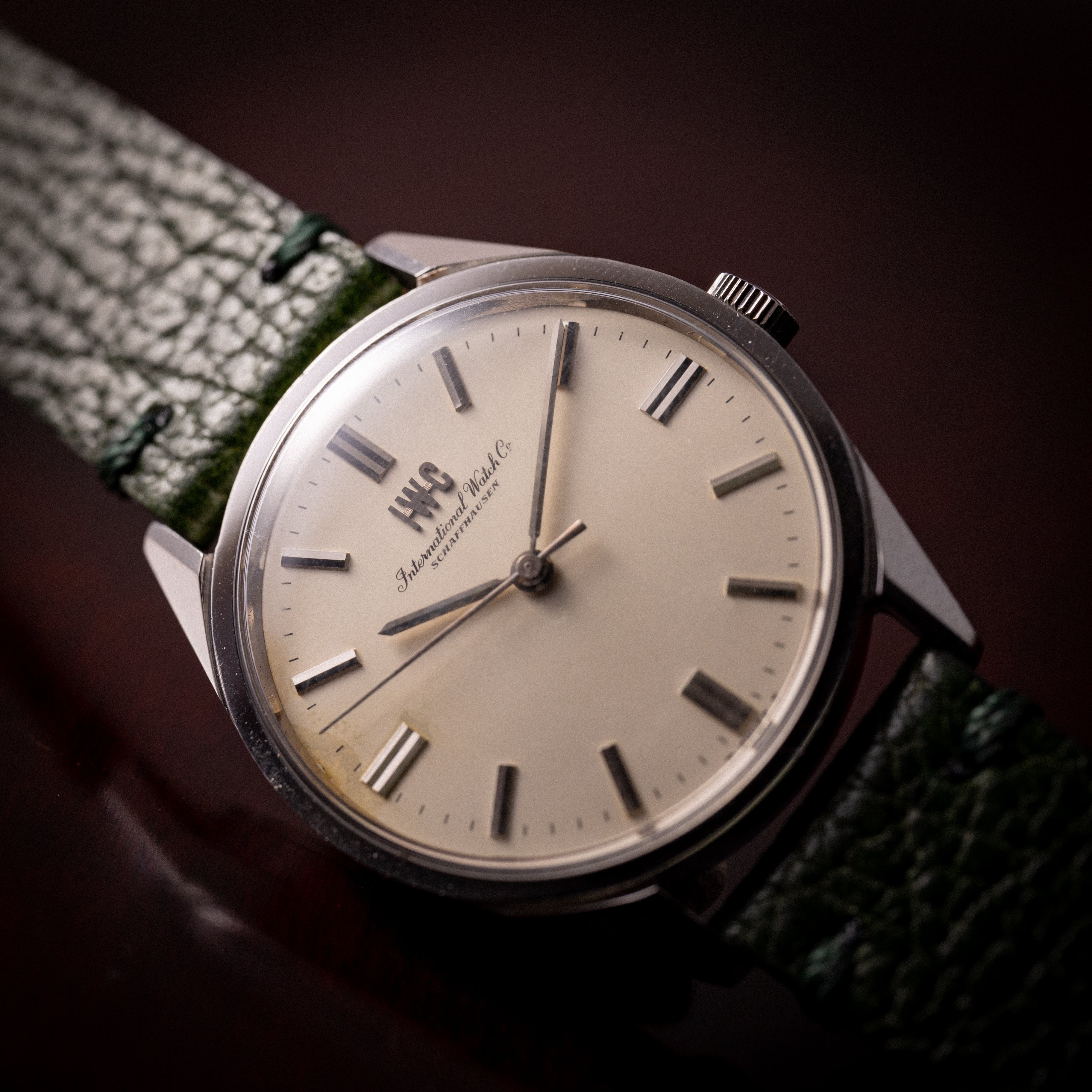 IWC ラウンド 1969年製 Cal.89 手巻き オールドインター R810