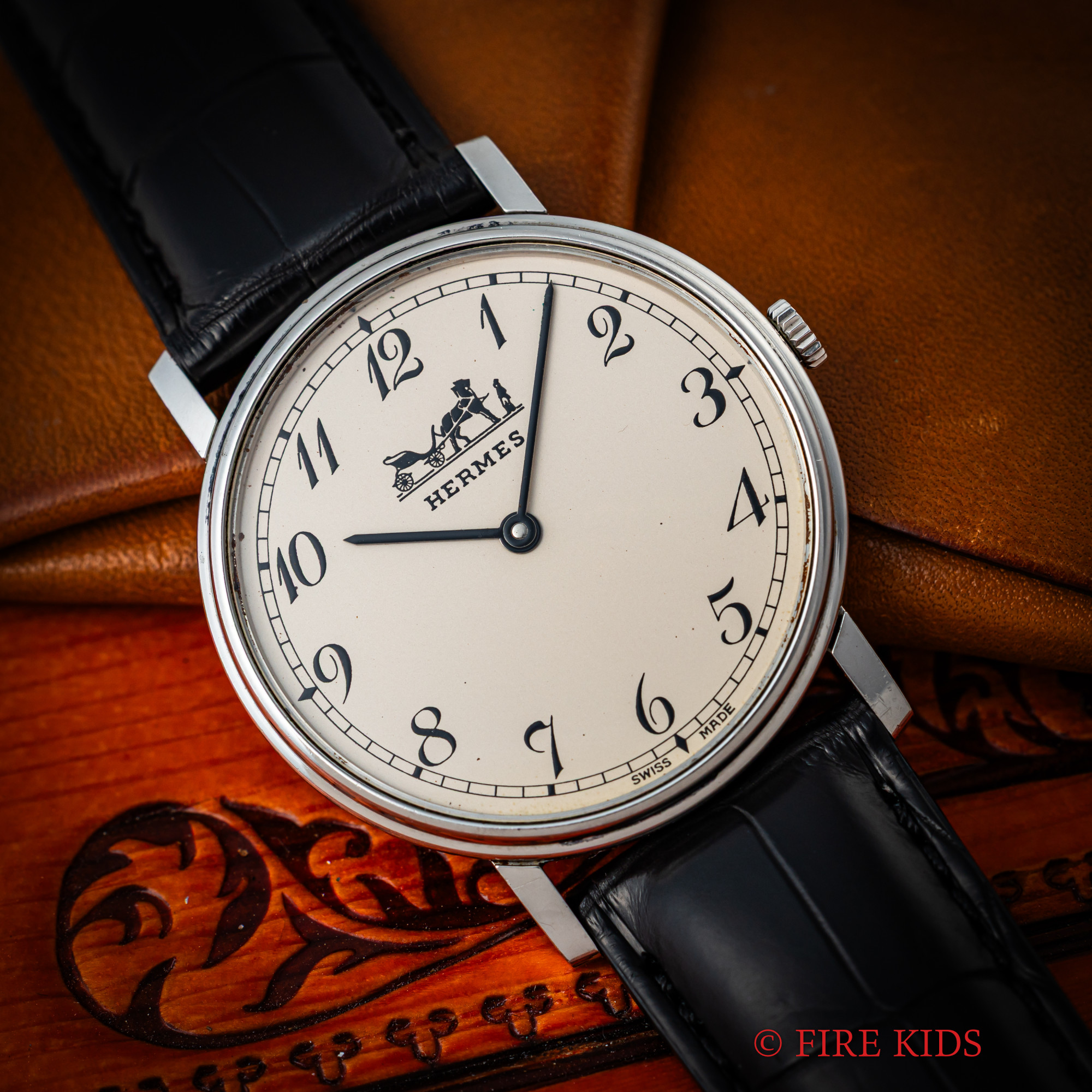 エルメス ラウンドケース アラビアダイヤル アイボリー 1990年代製 手巻き