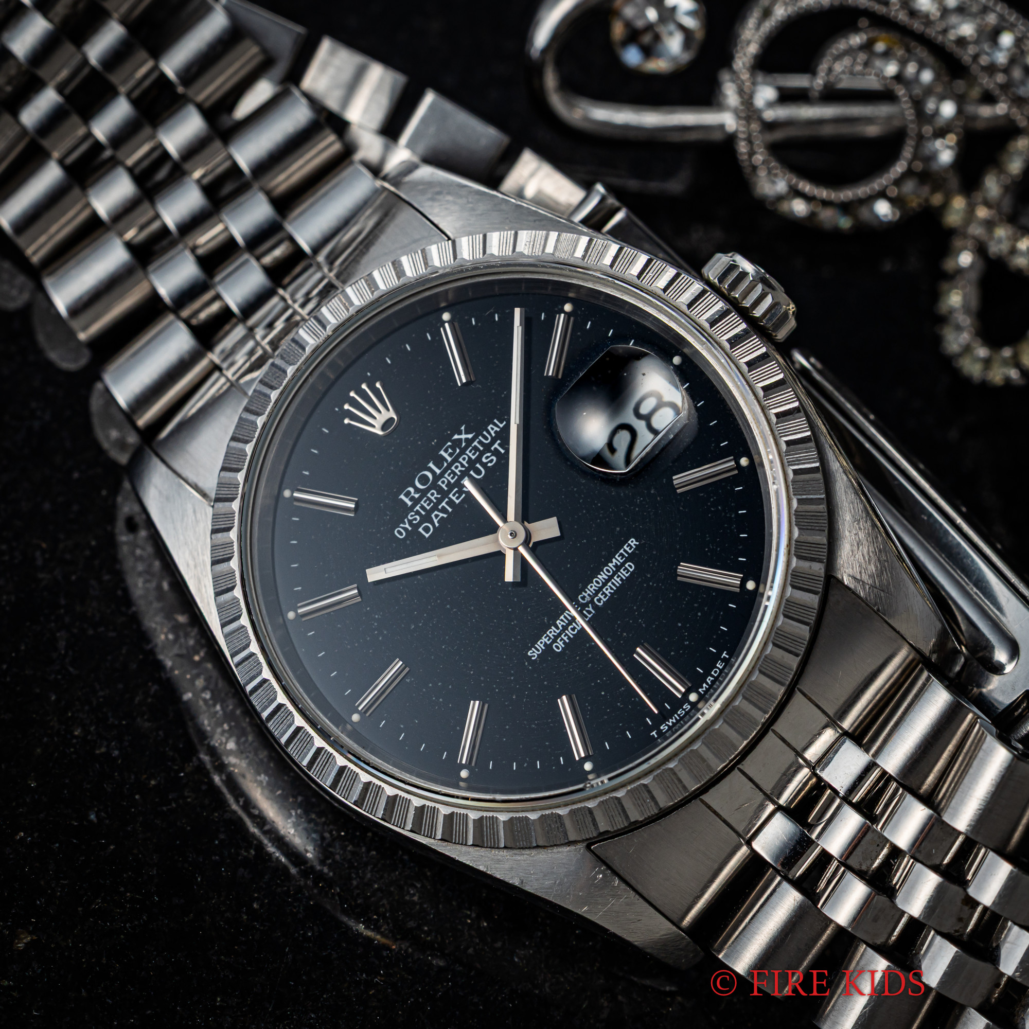 ロレックス デイトジャスト 1991年製 Ref.16220 ブラックダイヤル 自動巻クロノメーター 純正ジュビリーブレス