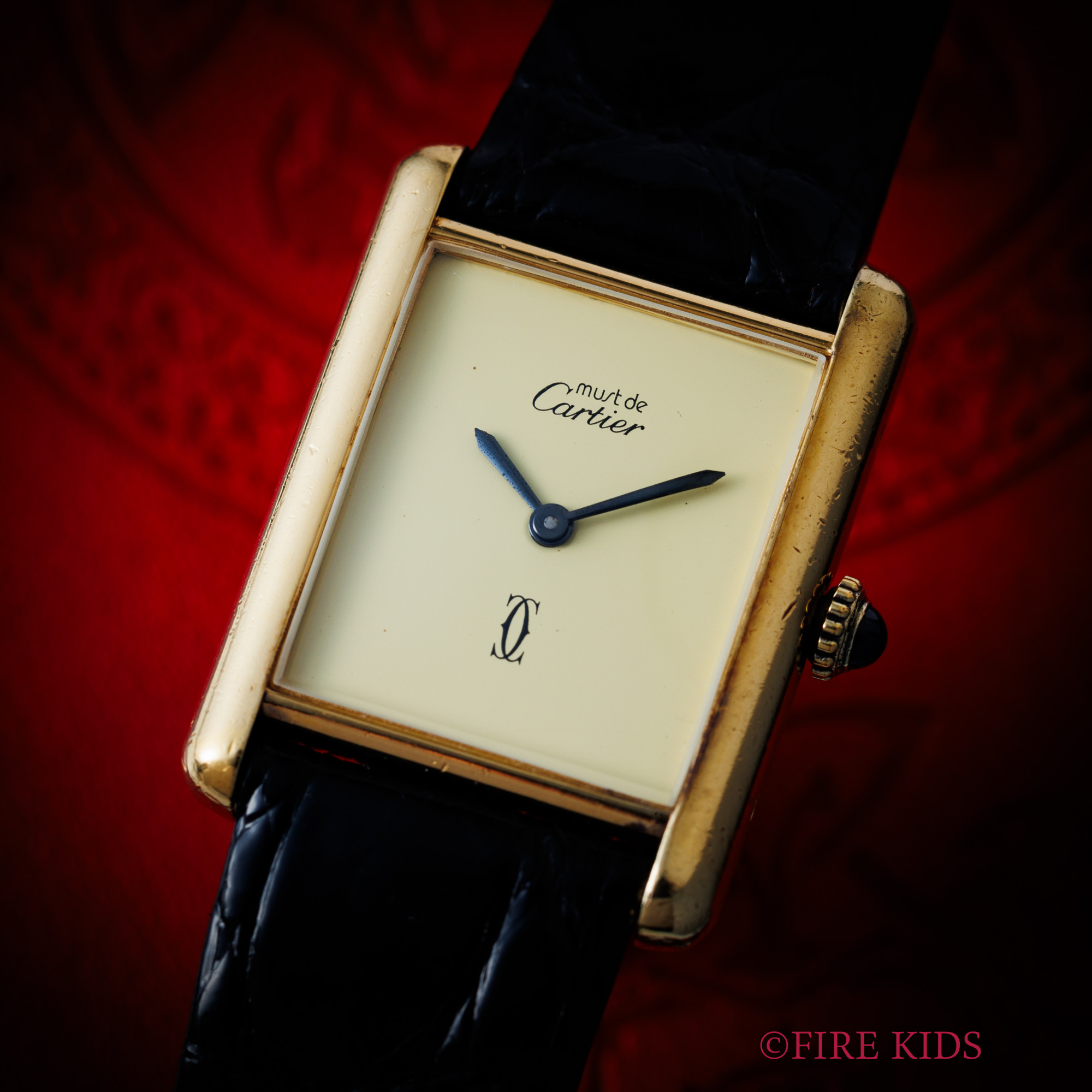 カルティエ CARTIER 1980年代製 マストタンク LMサイズ アイボリーダイヤル 手巻 純正尾錠付