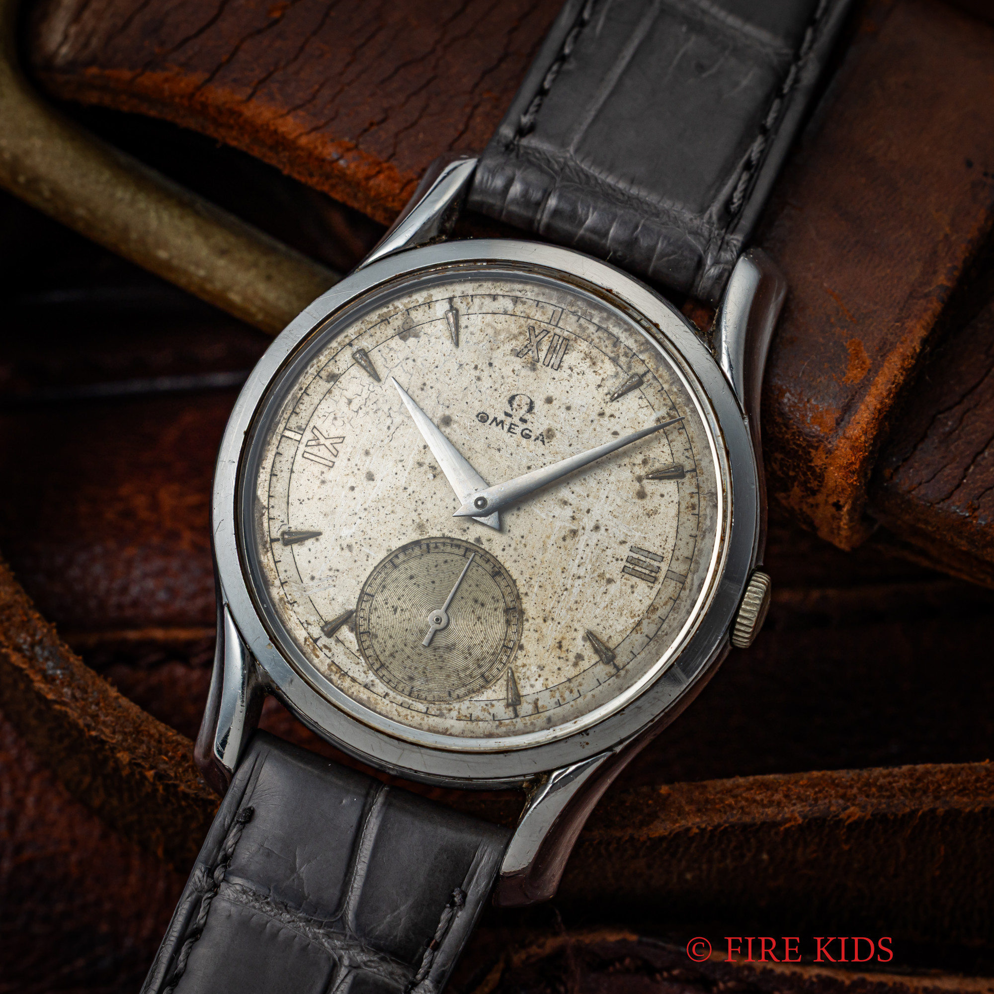 オメガ ローマン スモセコ 1947～1949年製 Ref.2487-3 Cal.30T2PC