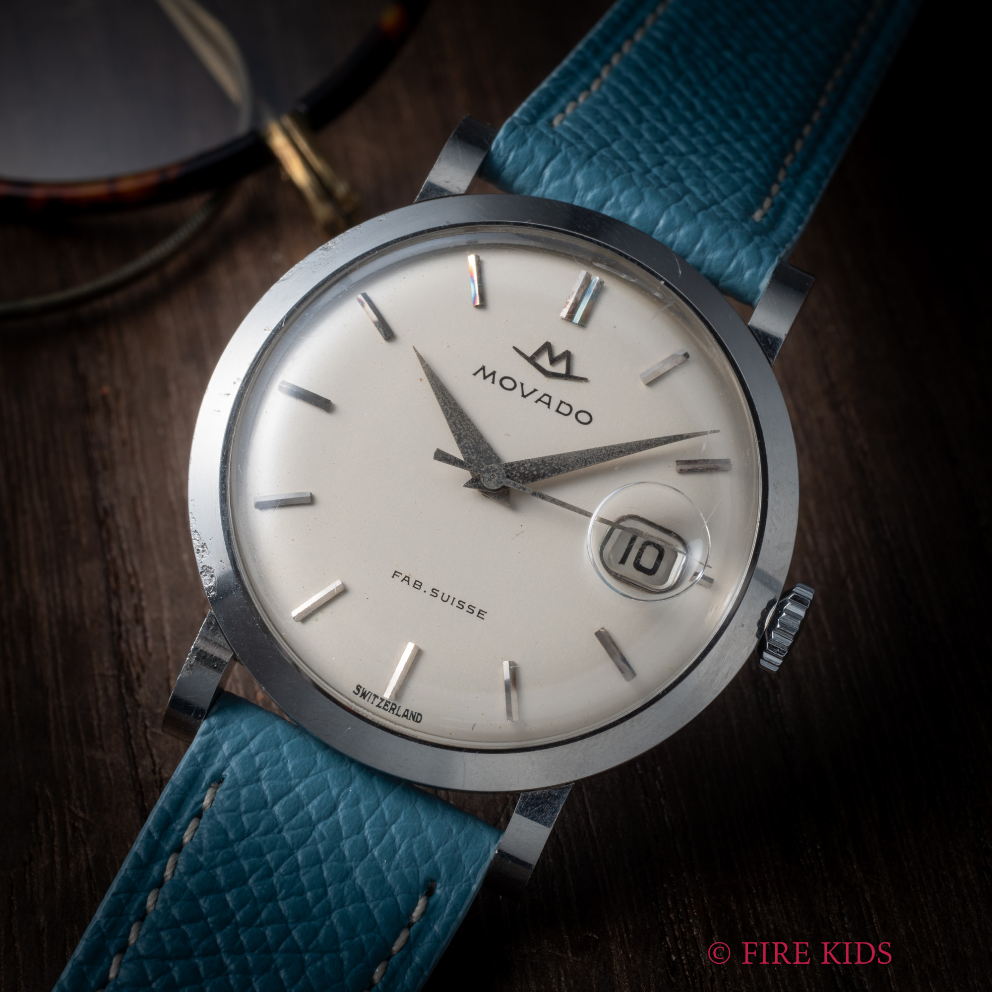 モバード ラウンドケース  1960年代製 センターセコンド 手巻き Cal.C368