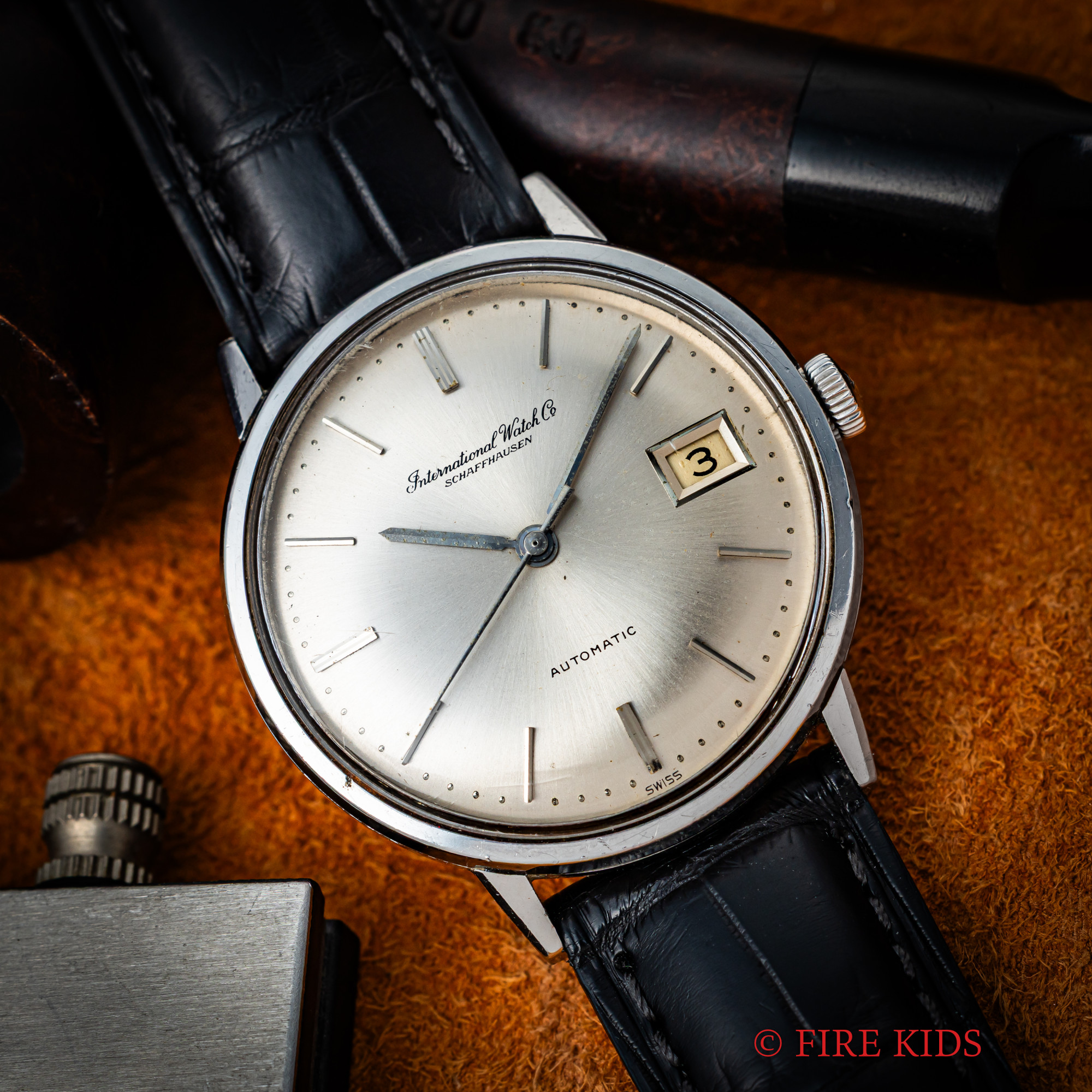 IWC 1965年製 ラウンドケース Ref.803A ペラトン式自動巻 Cal.8541 お魚リューズ