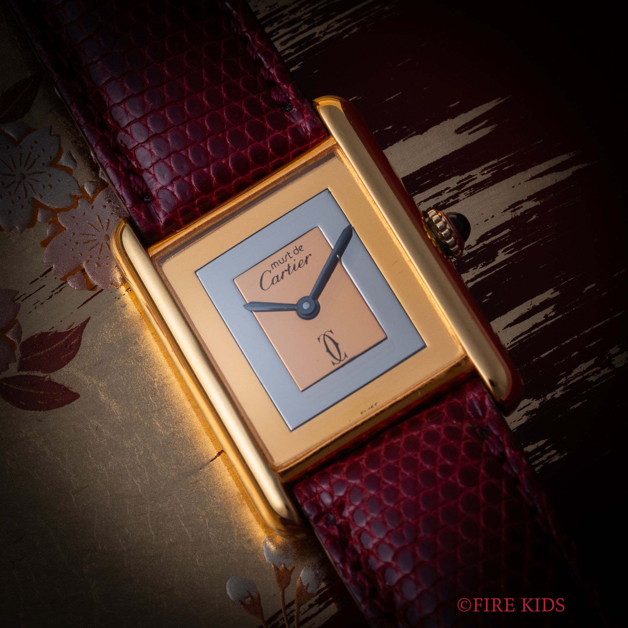 カルティエ マストタンクLM 1980年代製 トリニティダイヤル 手巻 ヴェルメイユ