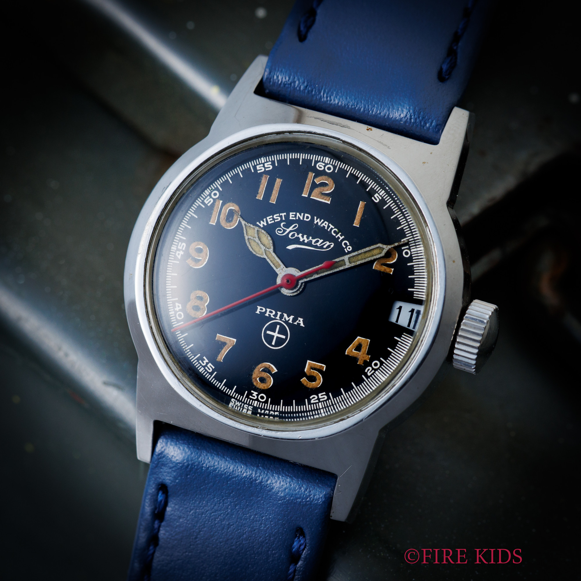 ウェストエンドウォッチ プリマ 1950年代製 手巻き コブラハンド ブラック 赤秒針