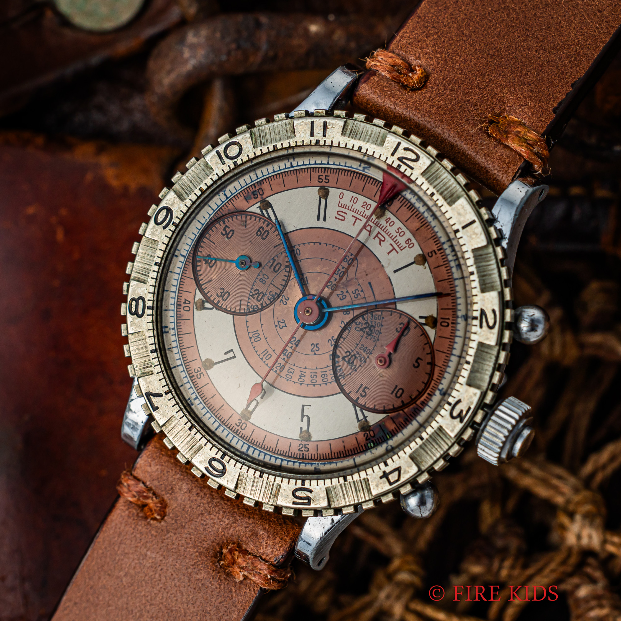 WATCHS INC 1940年代製 2レジスタークロノグラフ 回転ベゼル 手巻 ランデロン47