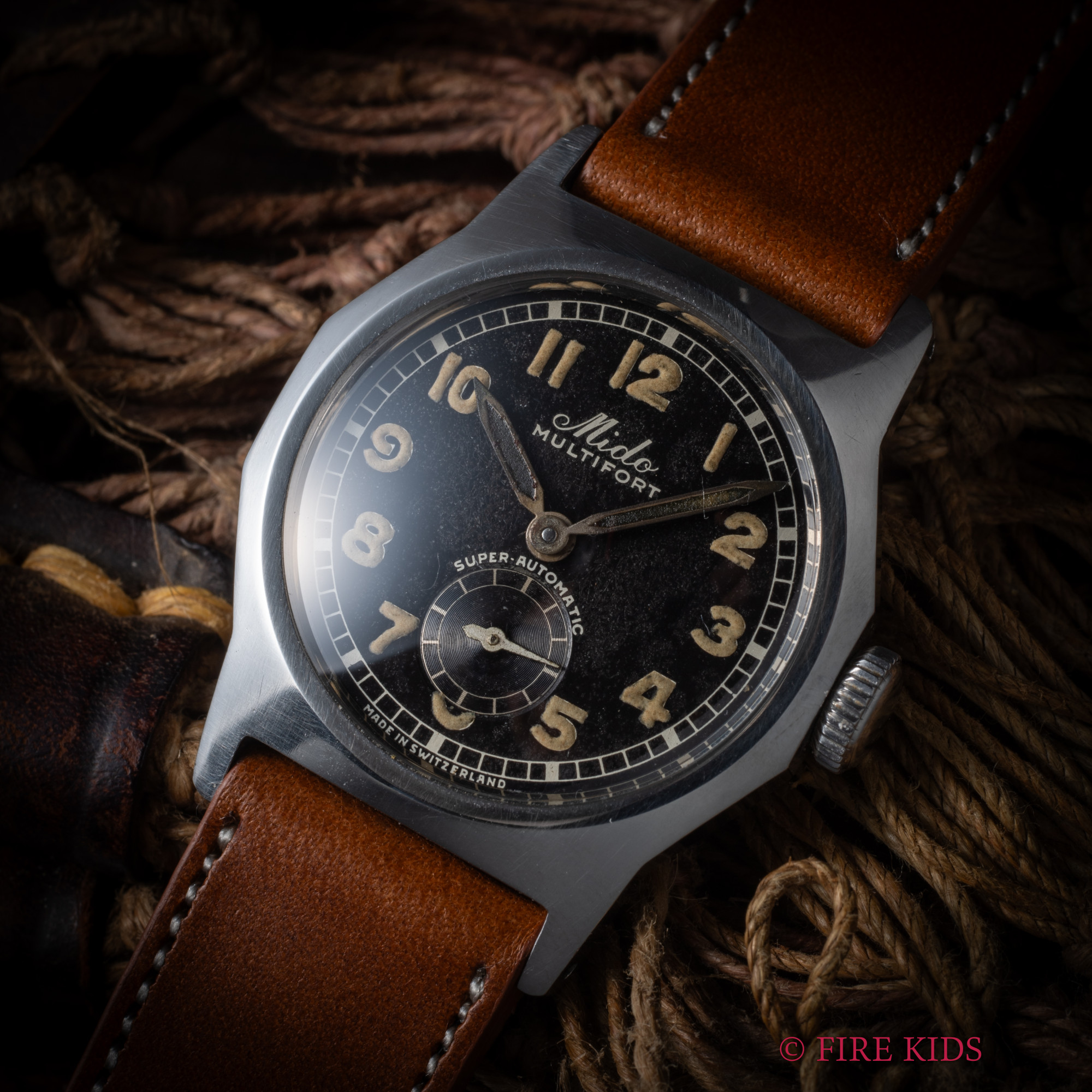 ミドー マルチフォート バンパー式オートマチック 1940年代製 全アラビア スモセコ ブラックダイヤル