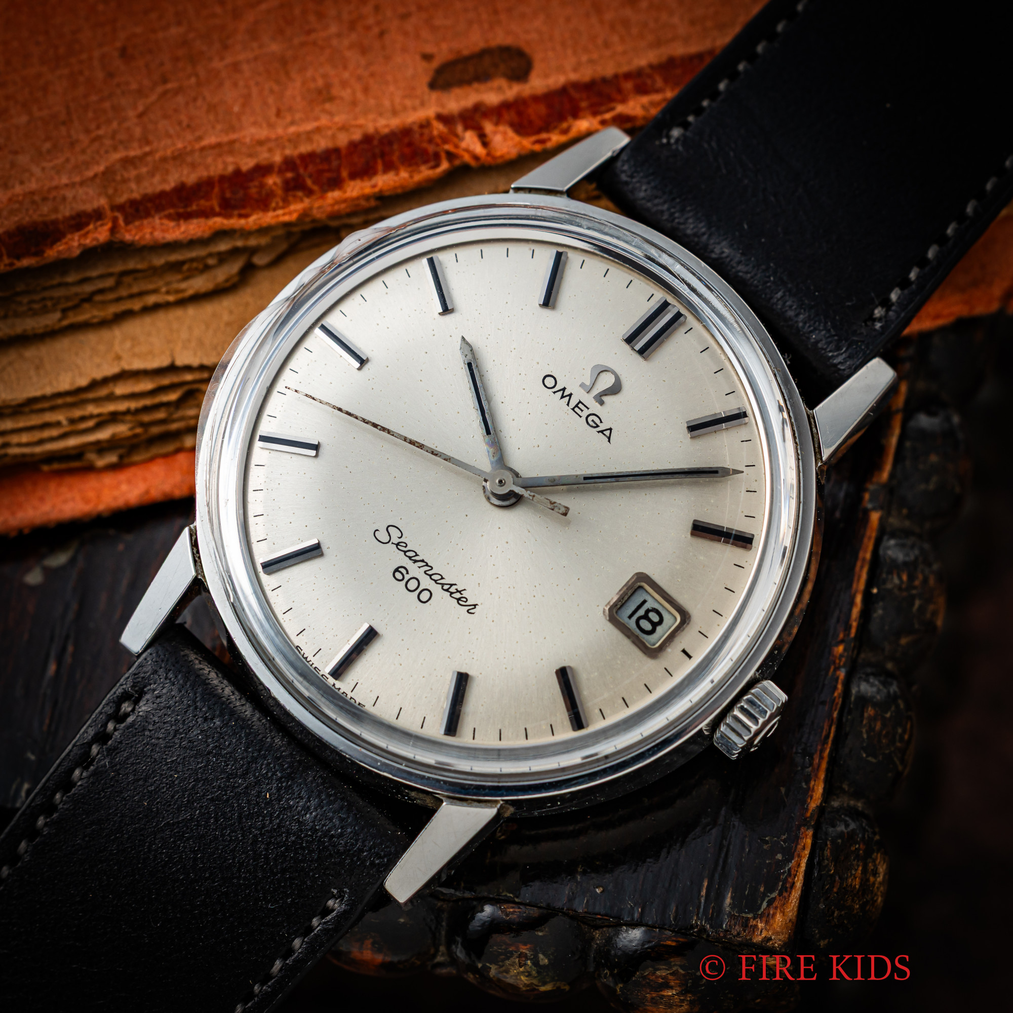 オメガ OMEGA シーマスター600 ラウンドケース 1964年製 Ref.136.011 手巻き シルバーダイヤル シーホース刻印