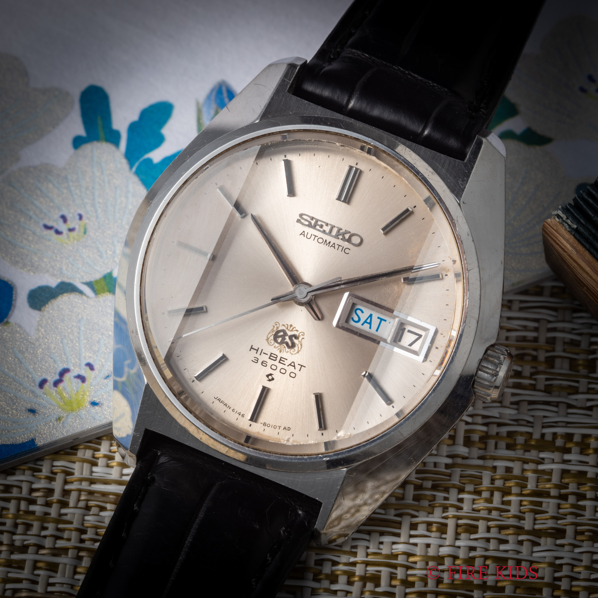 グランドセイコー61GS唐草ダイヤル 1969年製 Ref.6146-8010 10振動自動巻 カットガラス