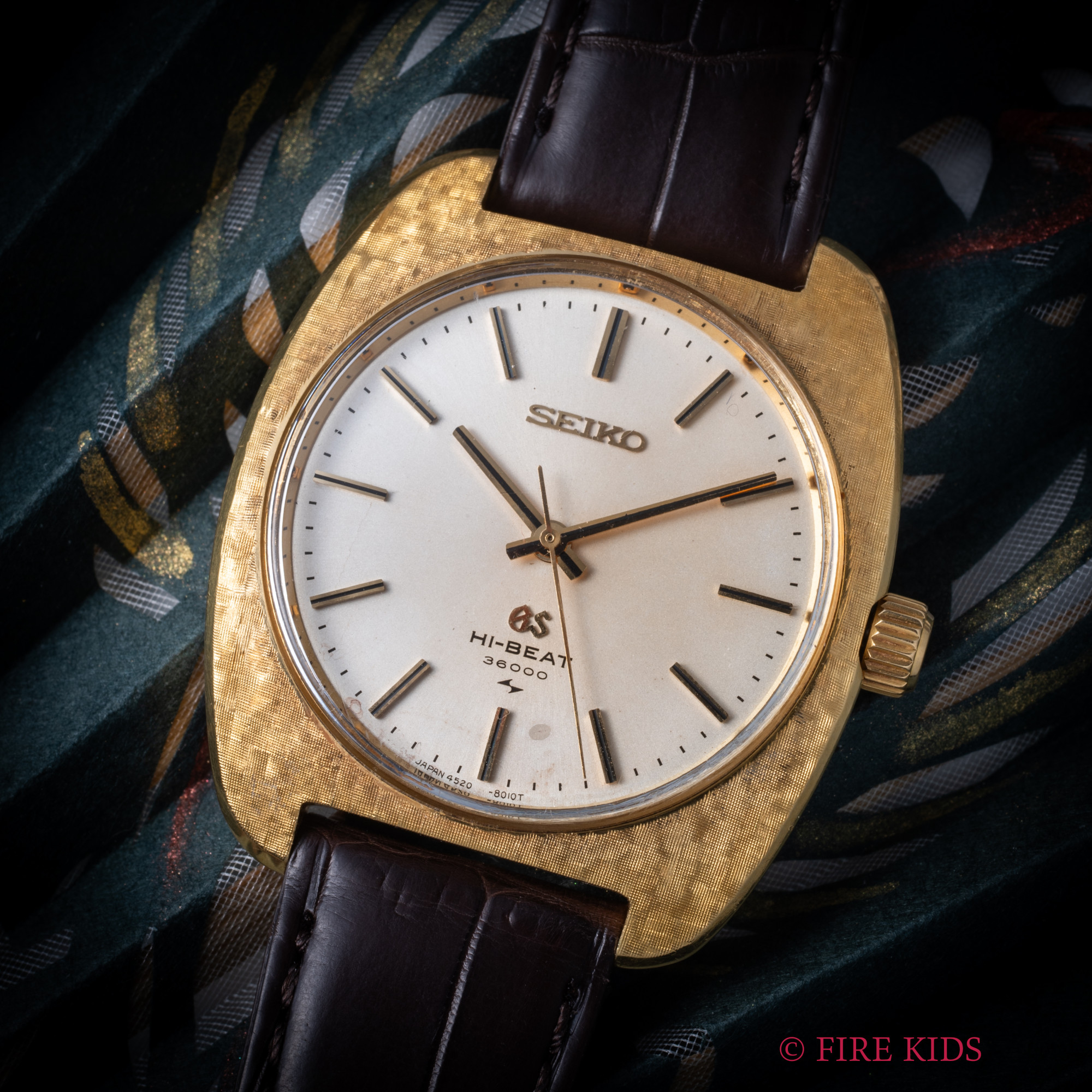 グランドセイコー 18金無垢ケース 1970年製（昭和45年製）Ref.4520‐8010 10振動手巻 純正金無垢尾錠