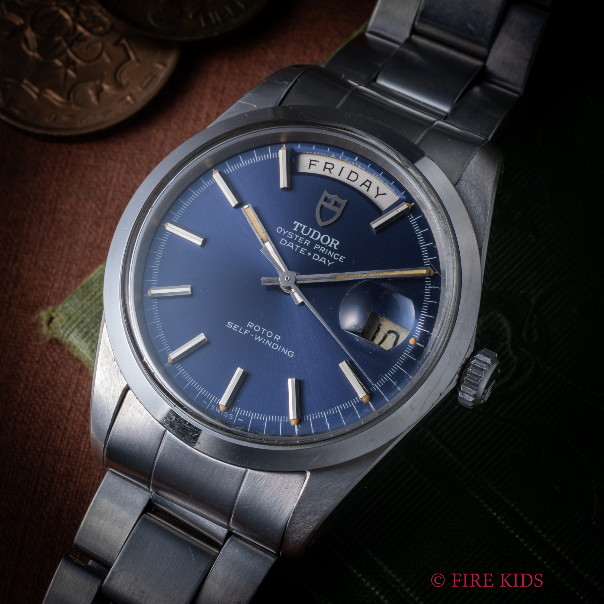チューダー デイトデイ 1969年製 Ref.7017/0 メタルブルー 自動巻き 純正巻きステンレスブレス