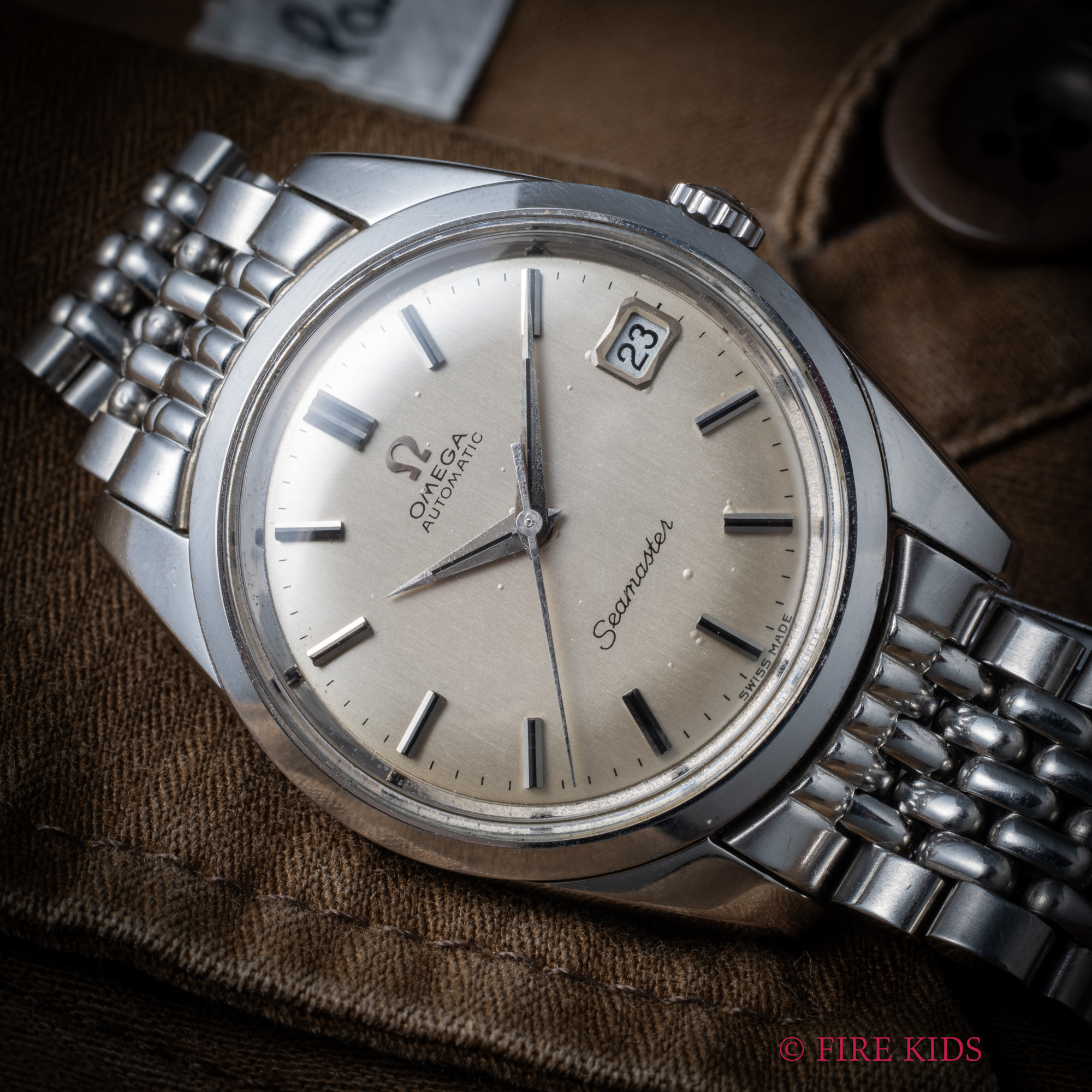 オメガ シーマスター 1966年製 Ref.166.010 自動巻 シルバーダイヤル 純正ライスブレス