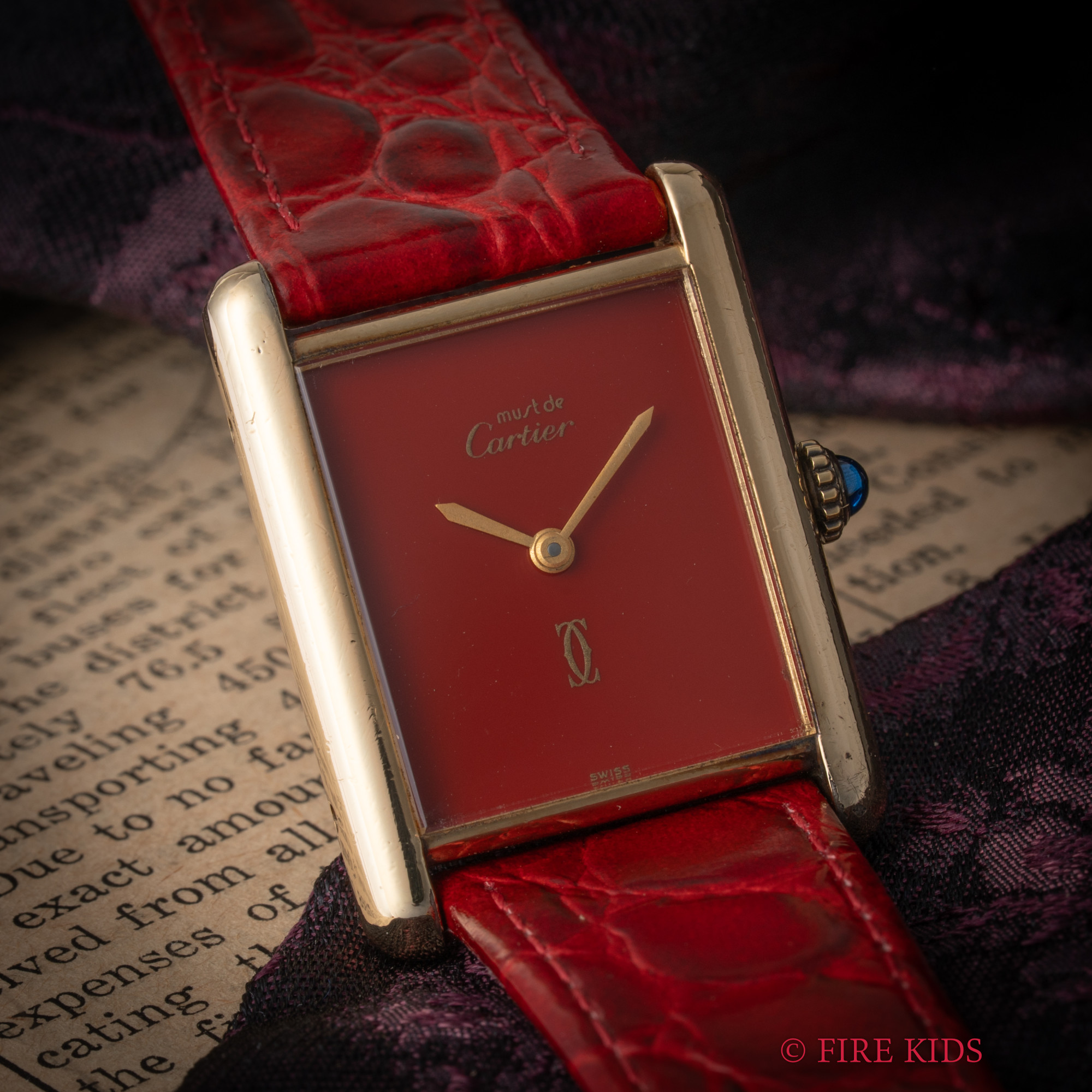 カルティエ CARTIER マストタンク LMサイズ レッド文字盤 1980年代製 手巻き 純正尾錠 ノンクラック