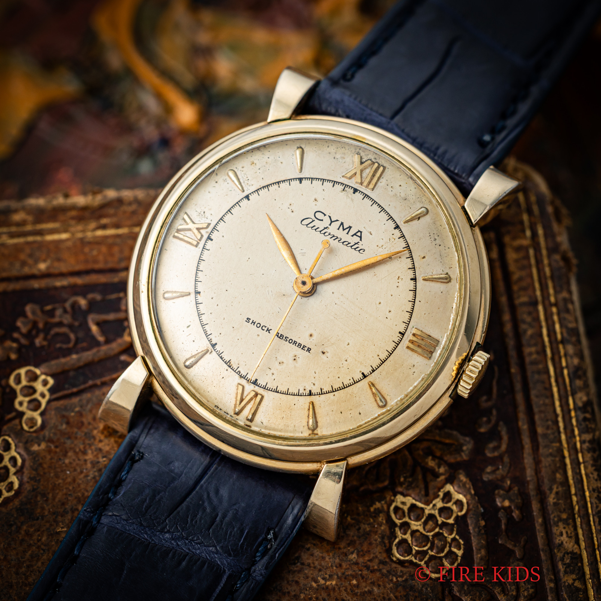 シーマ 1950年代製 バンパー自動巻き 80ミクロン金張りケース Ref.3767 ファンシーラグ