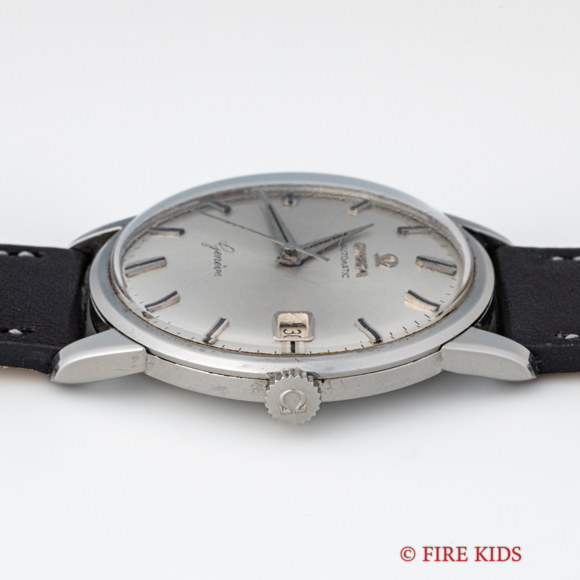 FIREKIDS｜ファイアーキッズ / OMEGA オメガジュネーブ筆記体1962年製