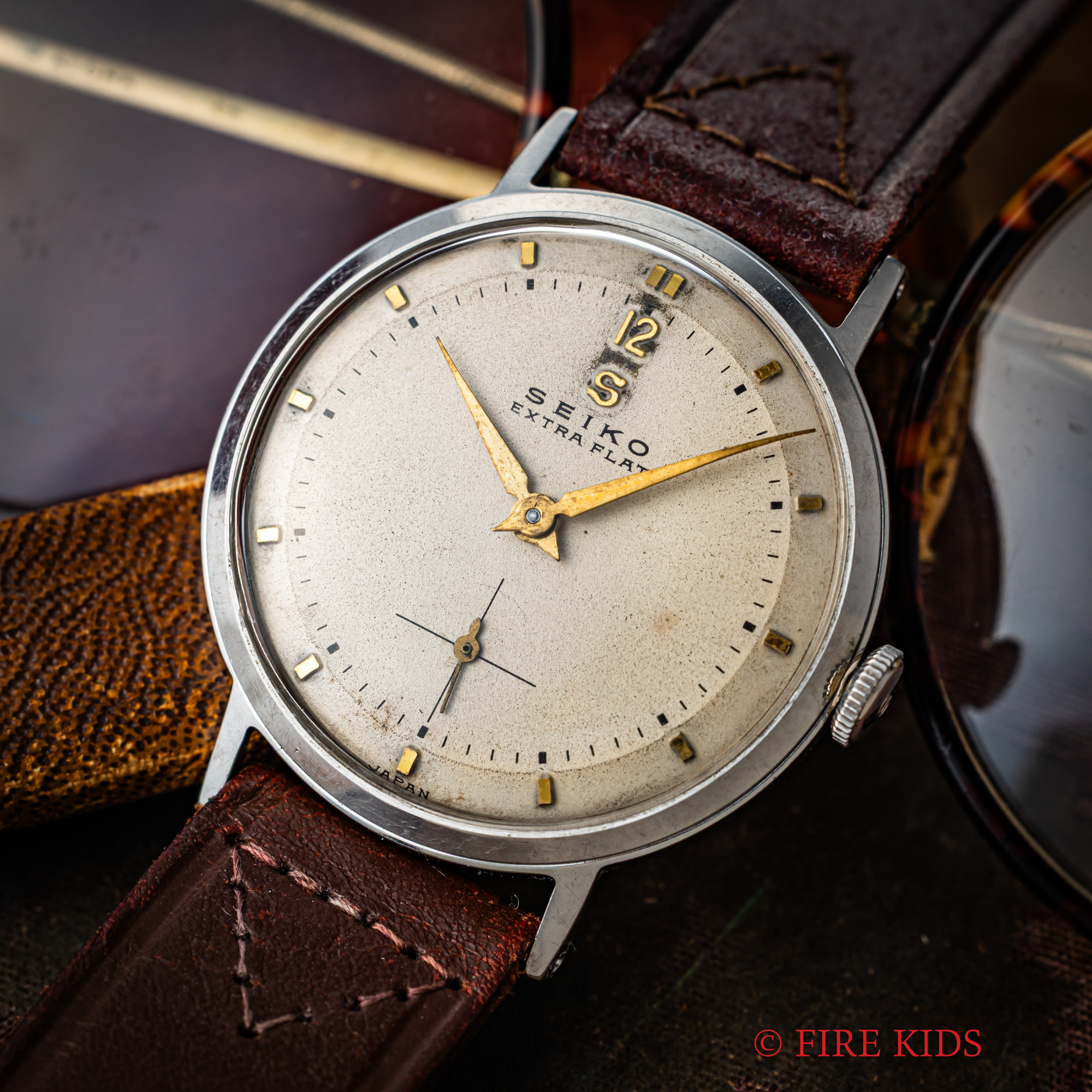 セイコー SEIKO エクストラフラット 1950年代 蛇S 手巻き スモセコ