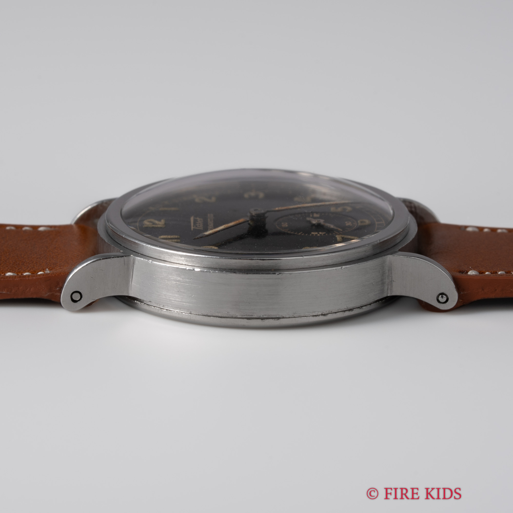 S*a様 1900年代vintage キルト　大大特価品 FIREKIDS｜ファイアーキッズ / ティソ シリンダーケース 1940年代 手