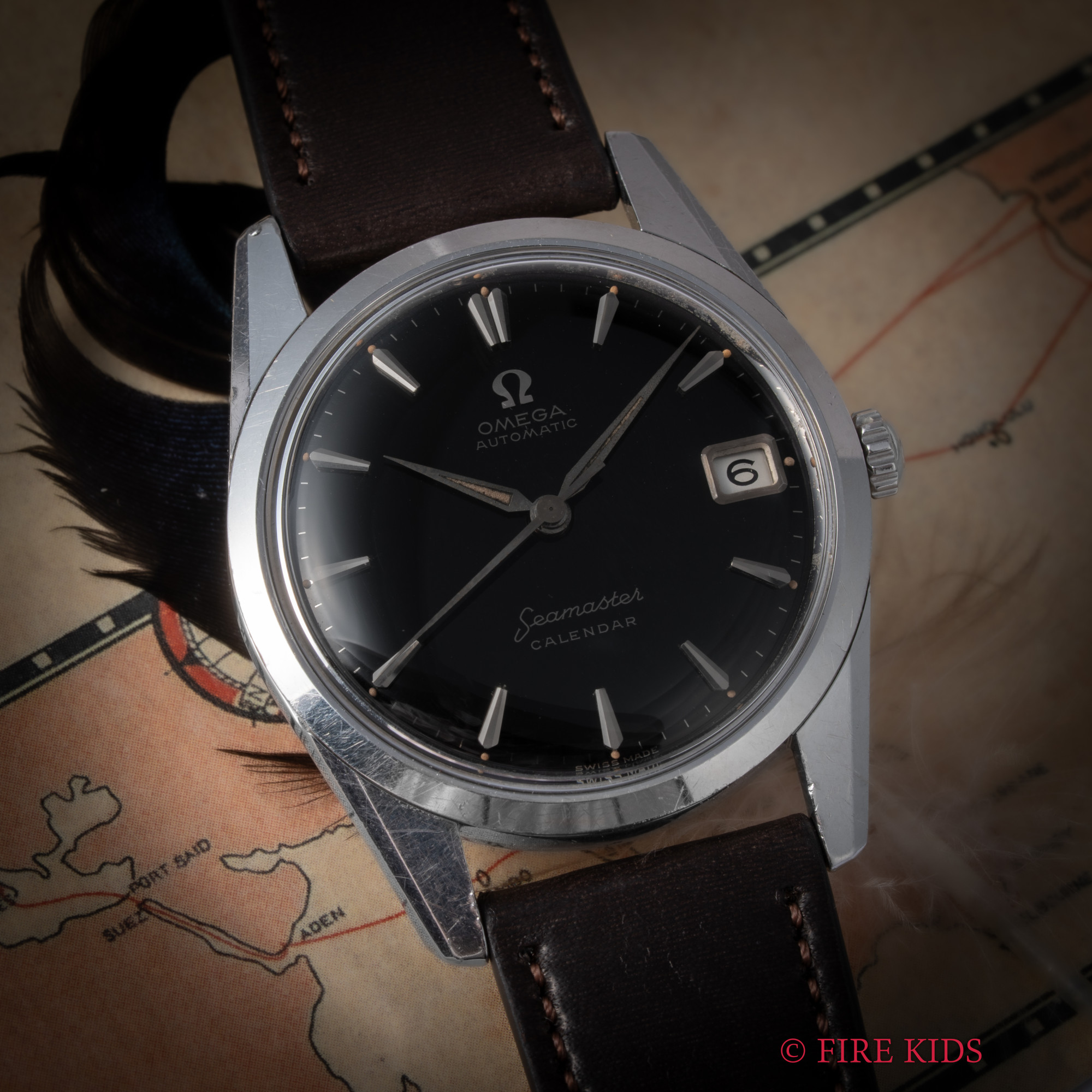 オメガ OMEGA シーマスターカレンダー 1959~1960年製 ブラックミラー Cal.562 自動巻き
