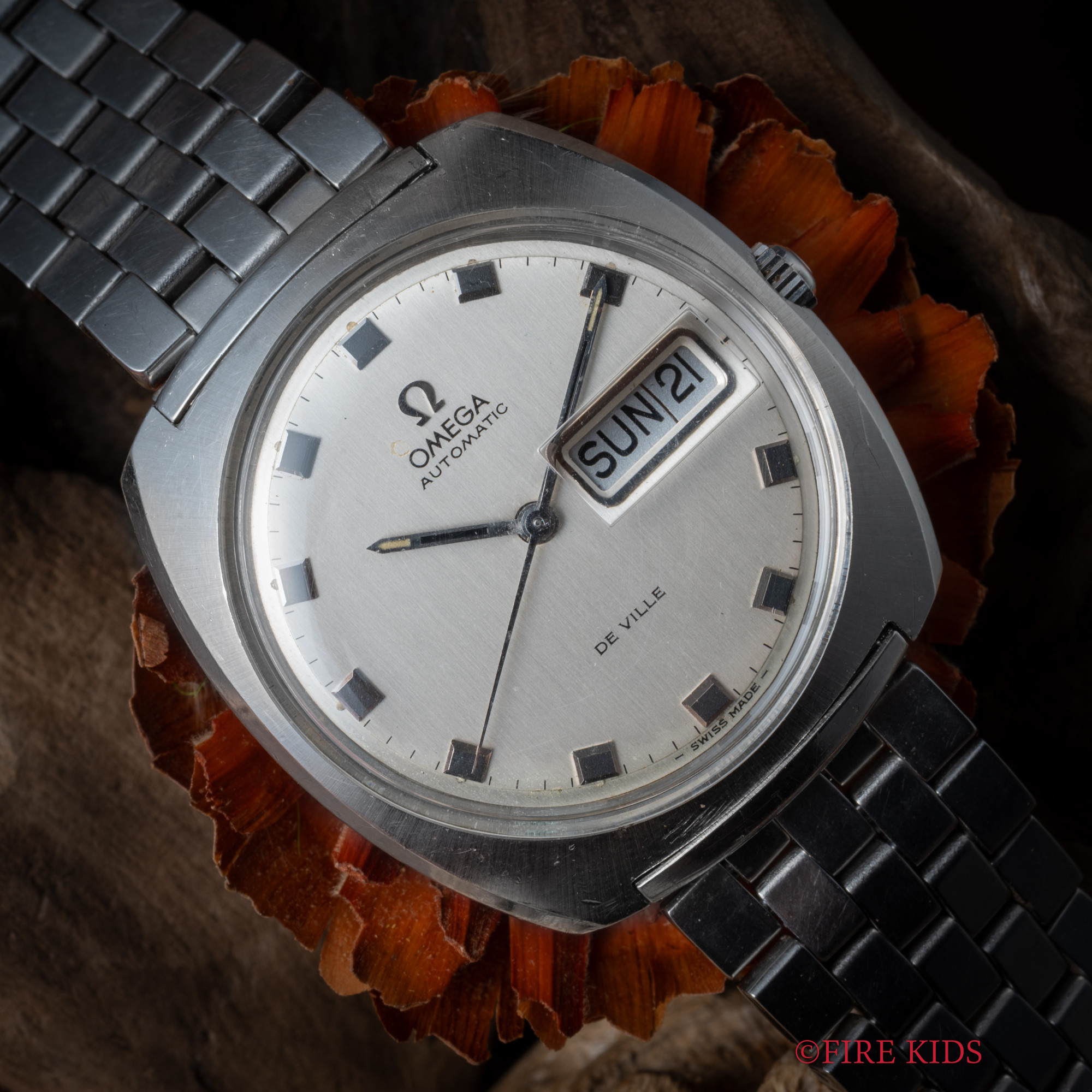 オメガ OMEGA デヴィル 1969年製 クッションケース 自動巻き Cal.752 純正ブレス