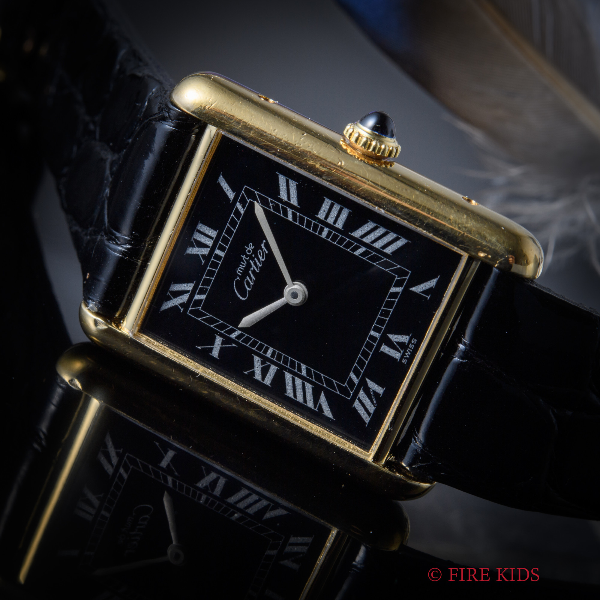 CARTIER カルティエ マストタンク LMサイズ ブラックローマンダイヤル 1980年代製 手巻 純正尾錠