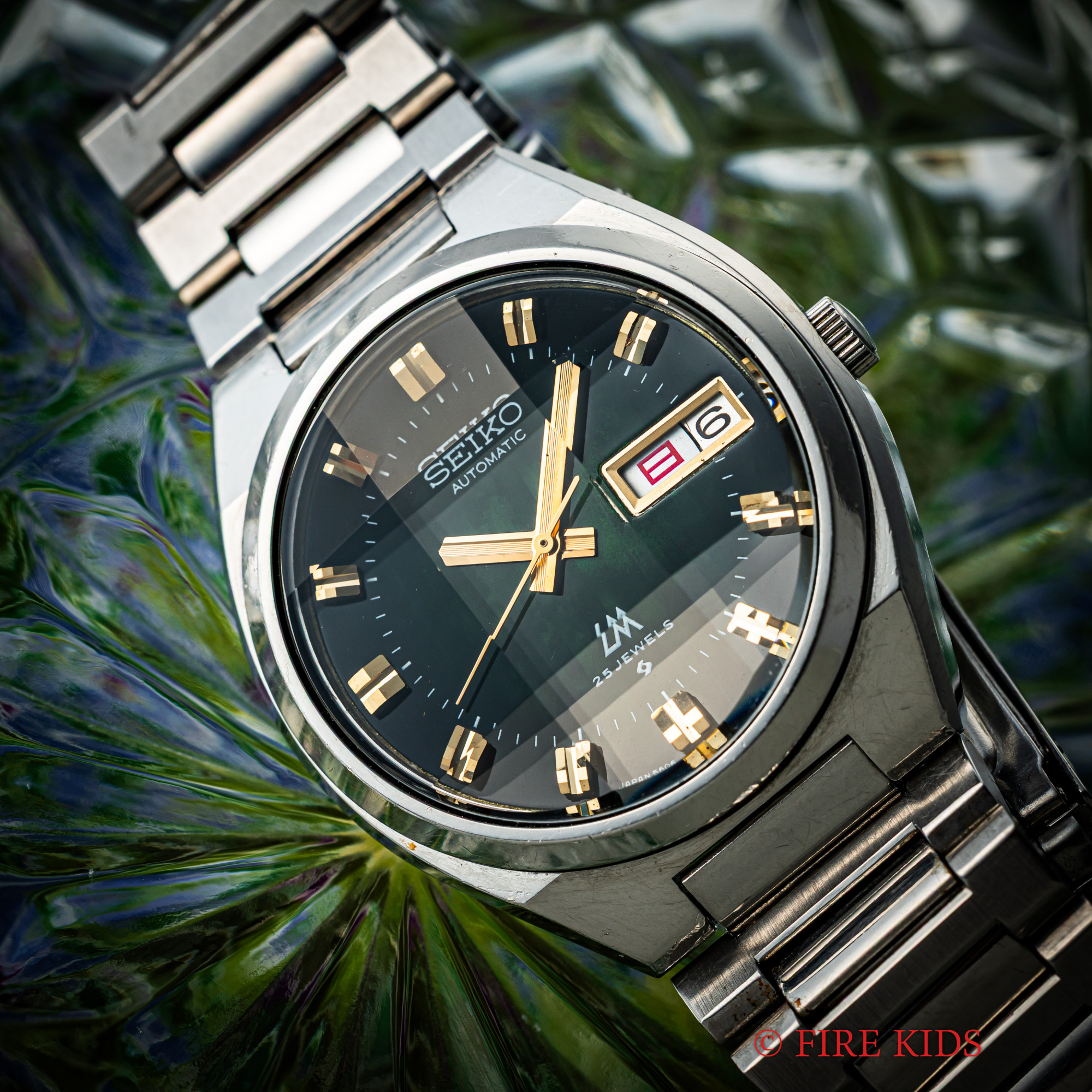 セイコーLM 1974年製 カットガラス グリーンダイヤル 漢字デイデイト表記 Ref.5606-7340